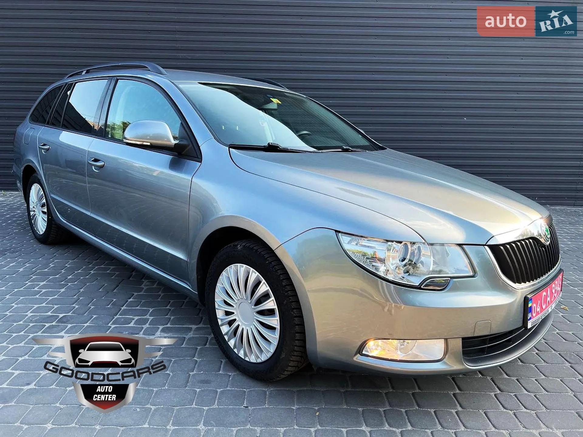 2011 Skoda Superb - фото 1