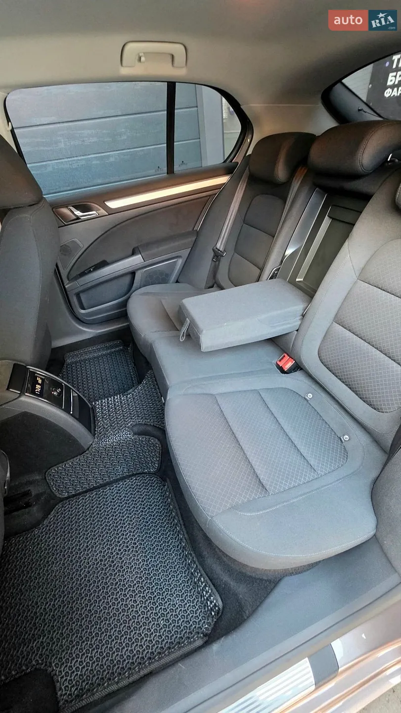 2013 Skoda Superb - мініатюра 9