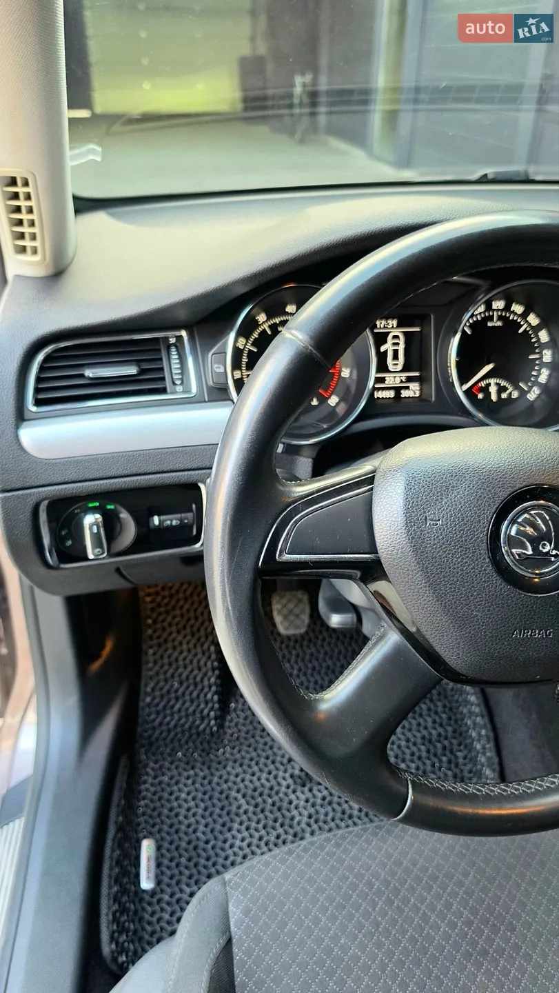 2013 Skoda Superb - мініатюра 18