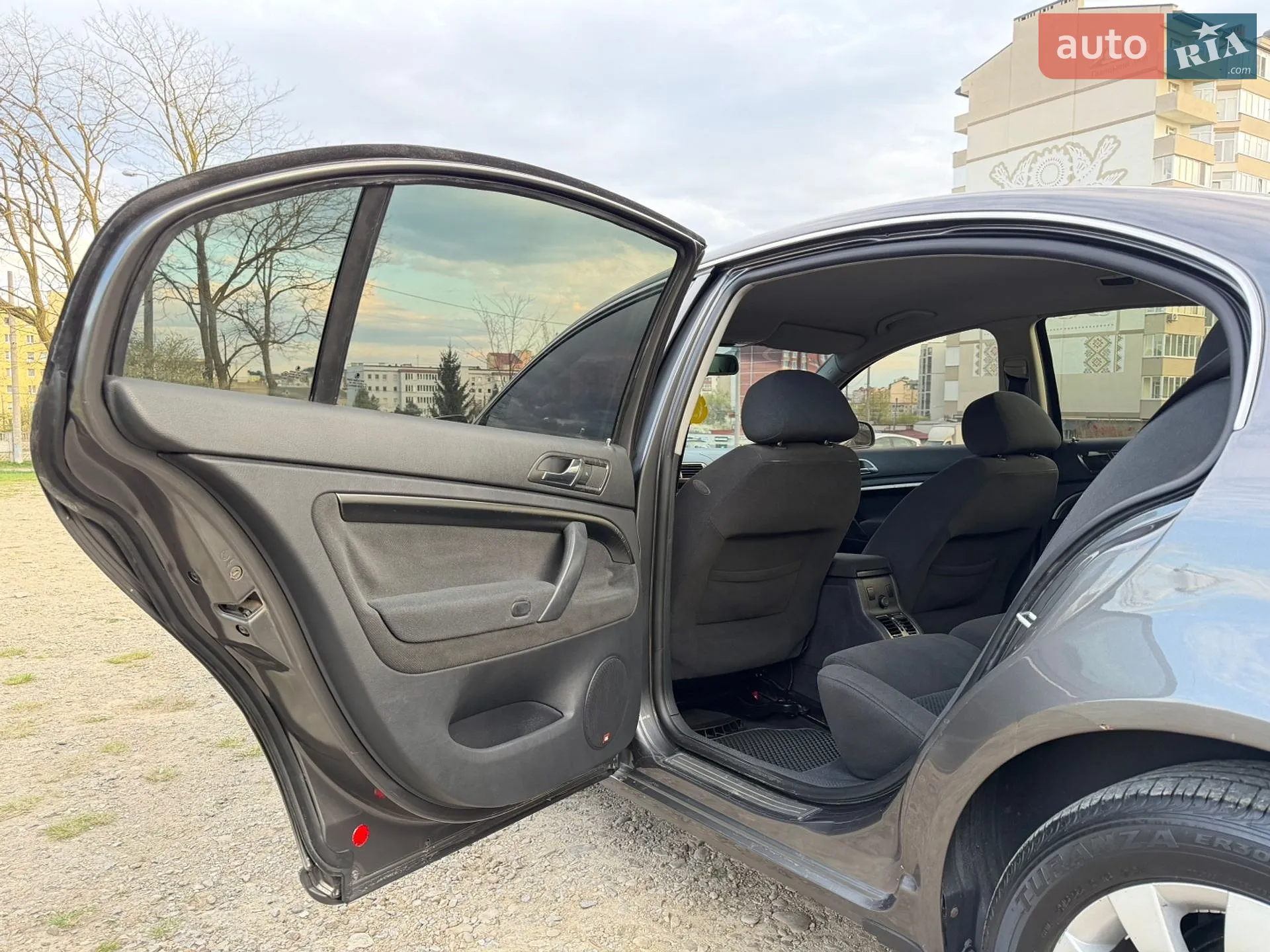 Skoda Superb 2005 VIN TMBCL63U149069397 фото оголошення 23 з 36