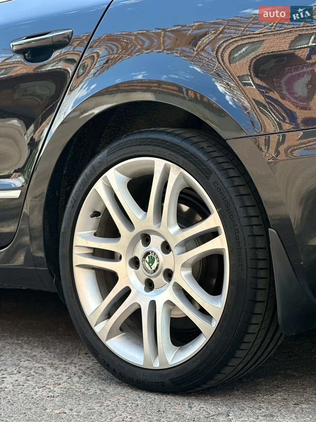 2011 Skoda Superb - мініатюра 5