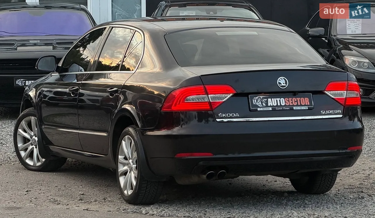 Ліфтбек Skoda Superb 2013 в Харкові фото 4