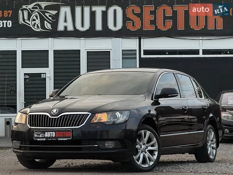 Ліфтбек Skoda Superb 2013 в Харкові фото