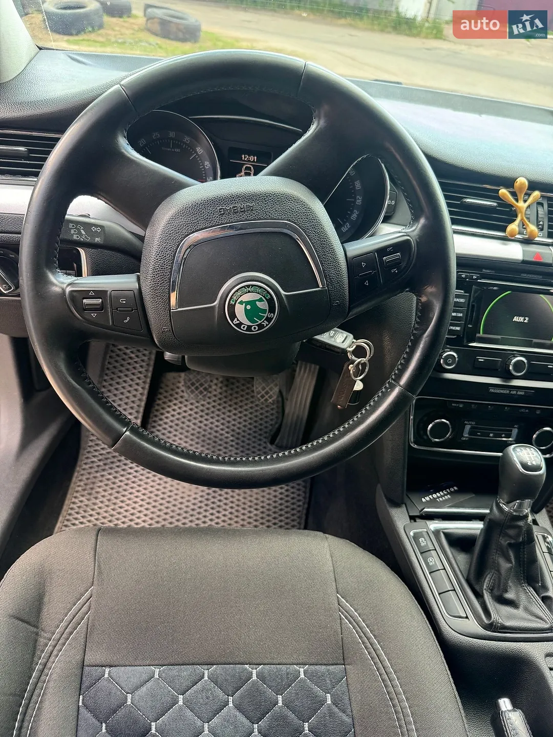 2013 Skoda Superb - мініатюра 13