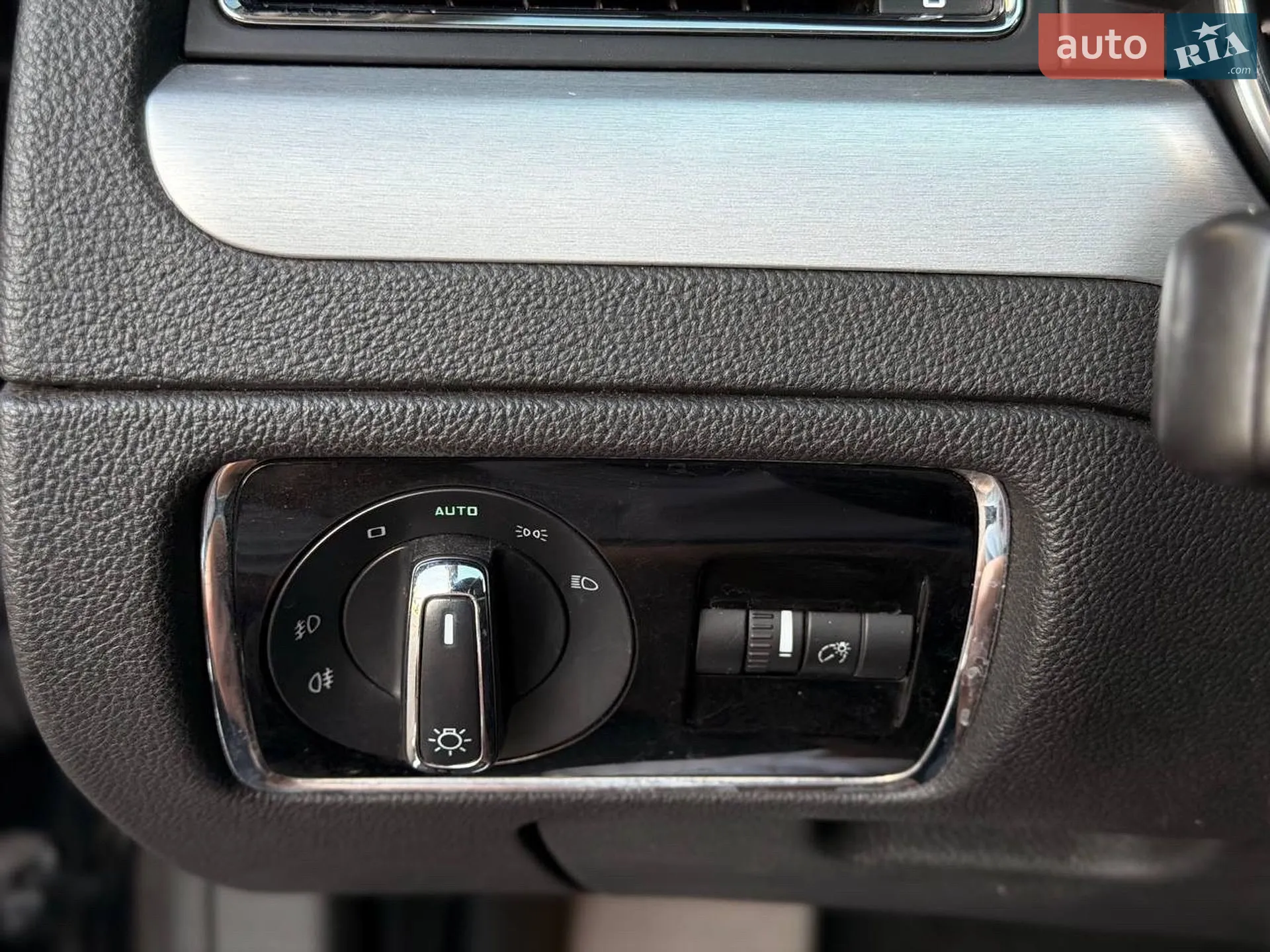 2013 Skoda Superb - мініатюра 22