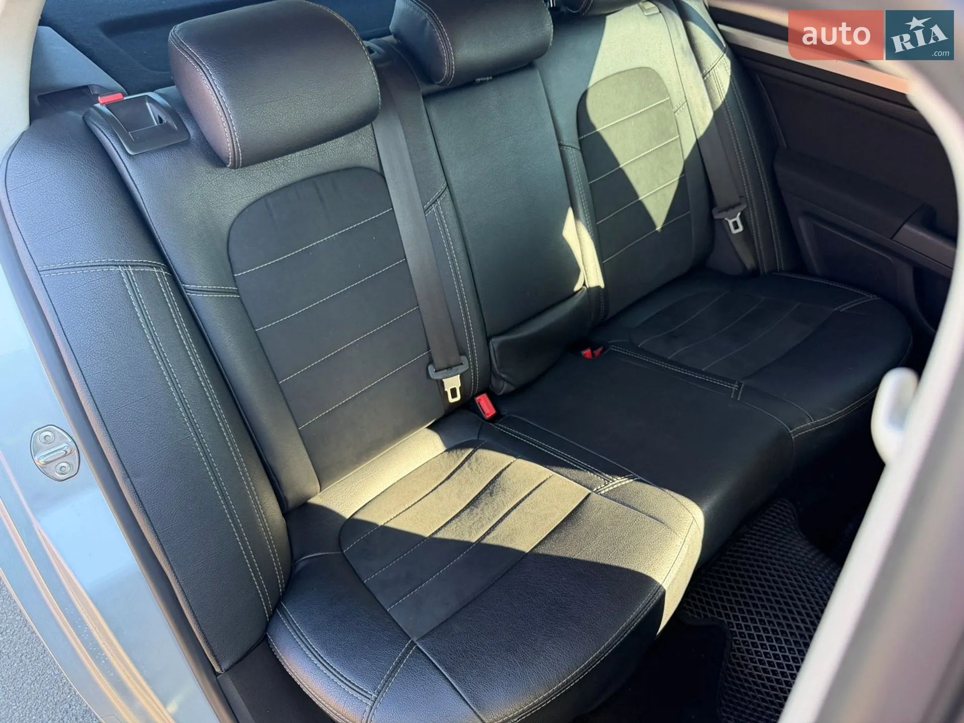 2013 Skoda Superb - мініатюра 21