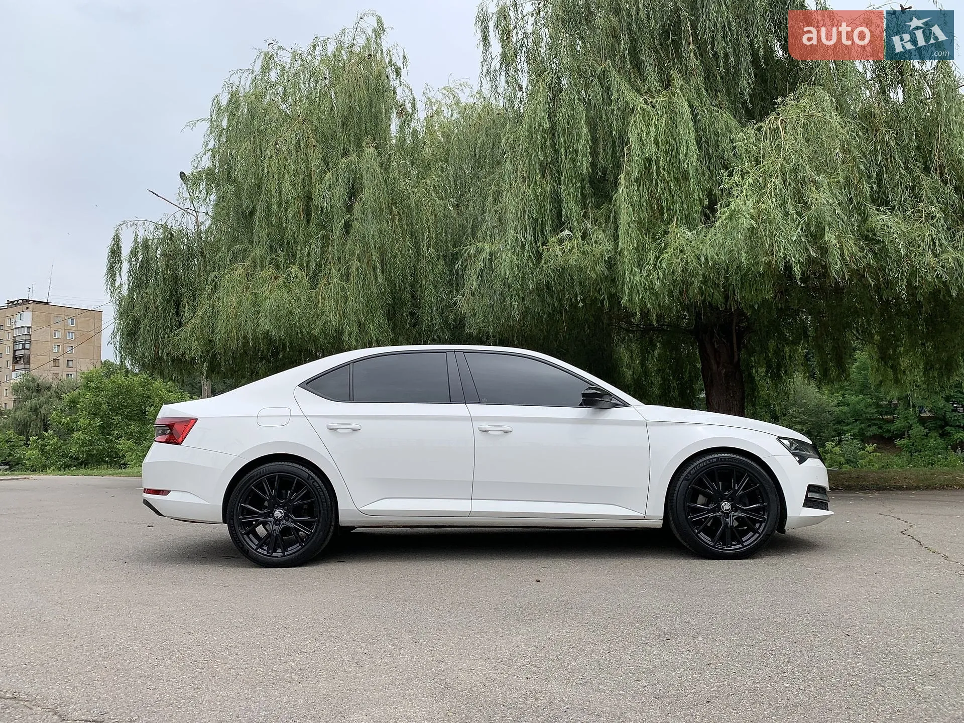 2019 Skoda Superb - мініатюра 4