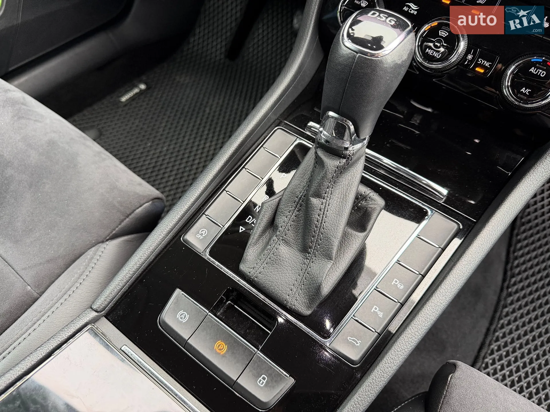 2018 Skoda Superb - мініатюра 43