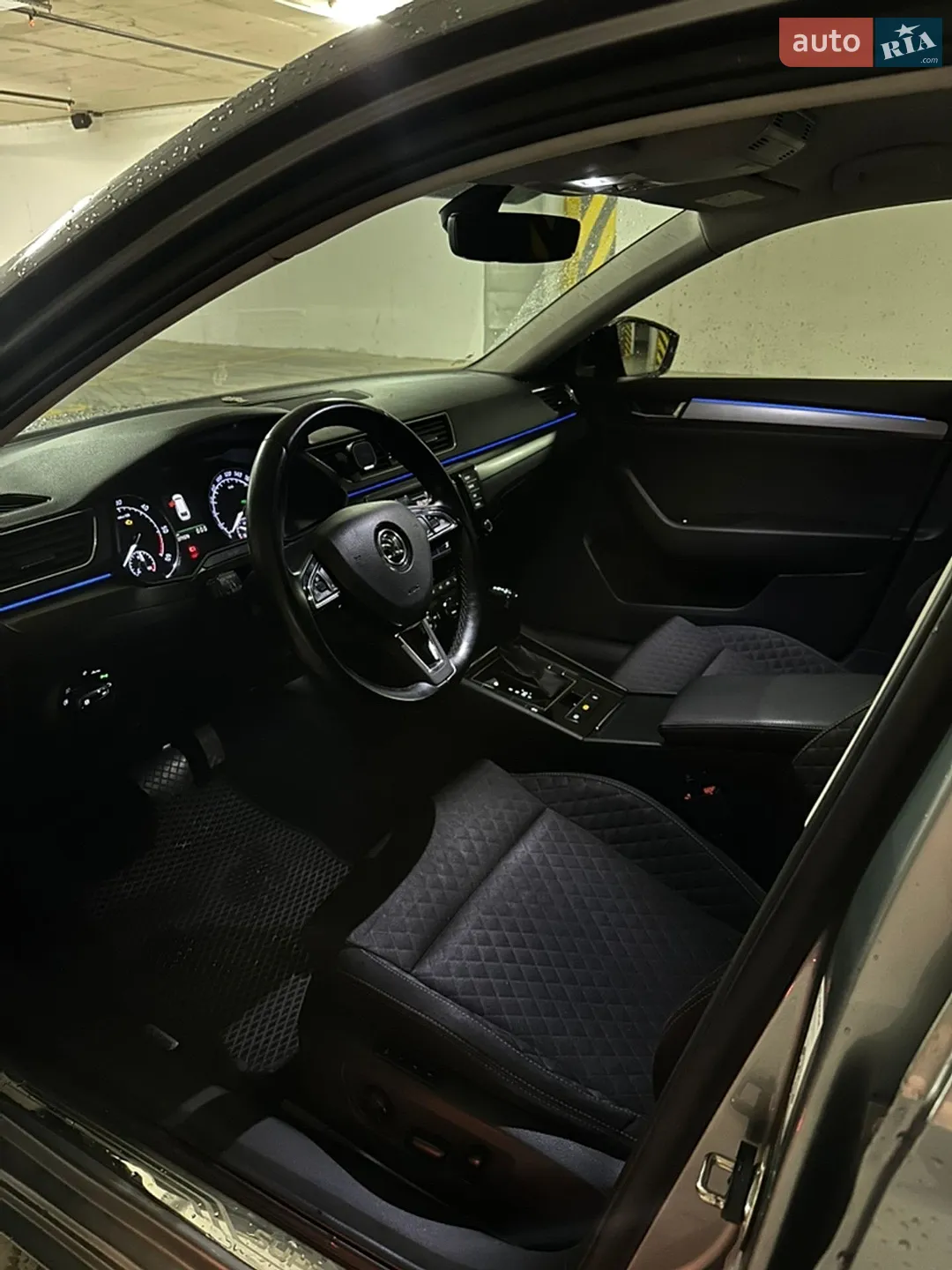2016 Skoda Superb - мініатюра 17