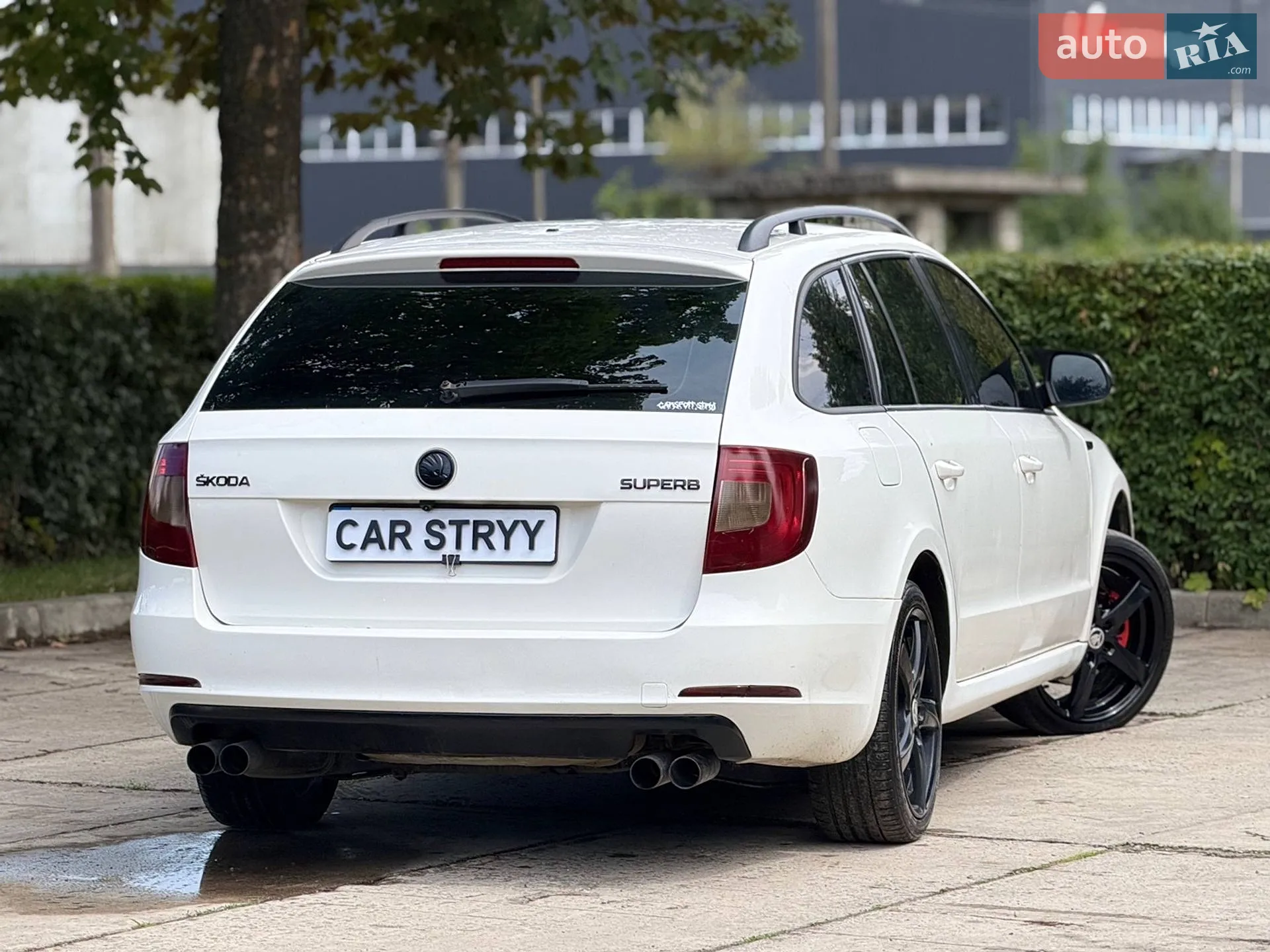 2011 Skoda Superb - мініатюра 20
