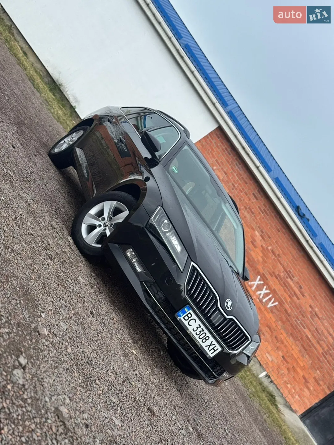 2016 Skoda Superb - мініатюра 13