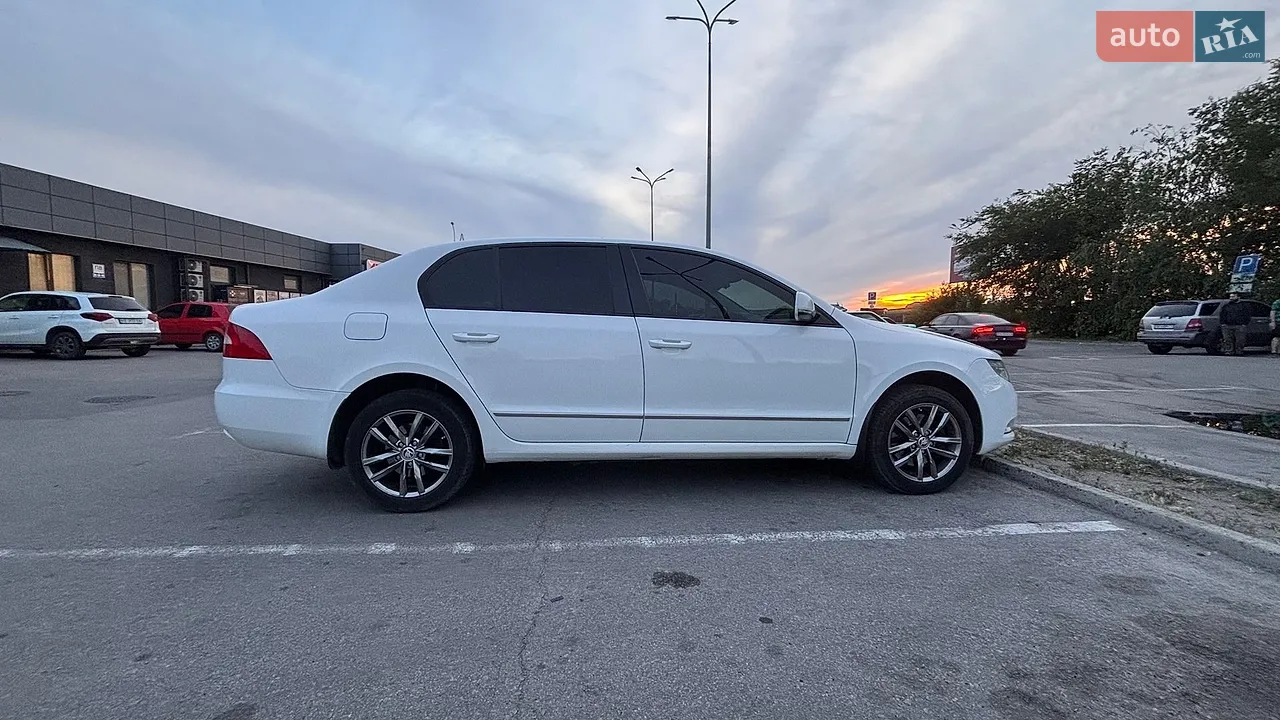 2013 Skoda Superb - мініатюра 25