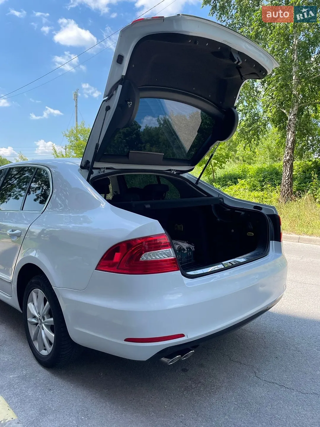 2013 Skoda Superb - мініатюра 18