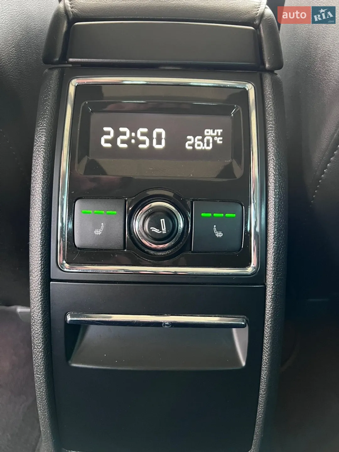 2011 Skoda Superb - мініатюра 28