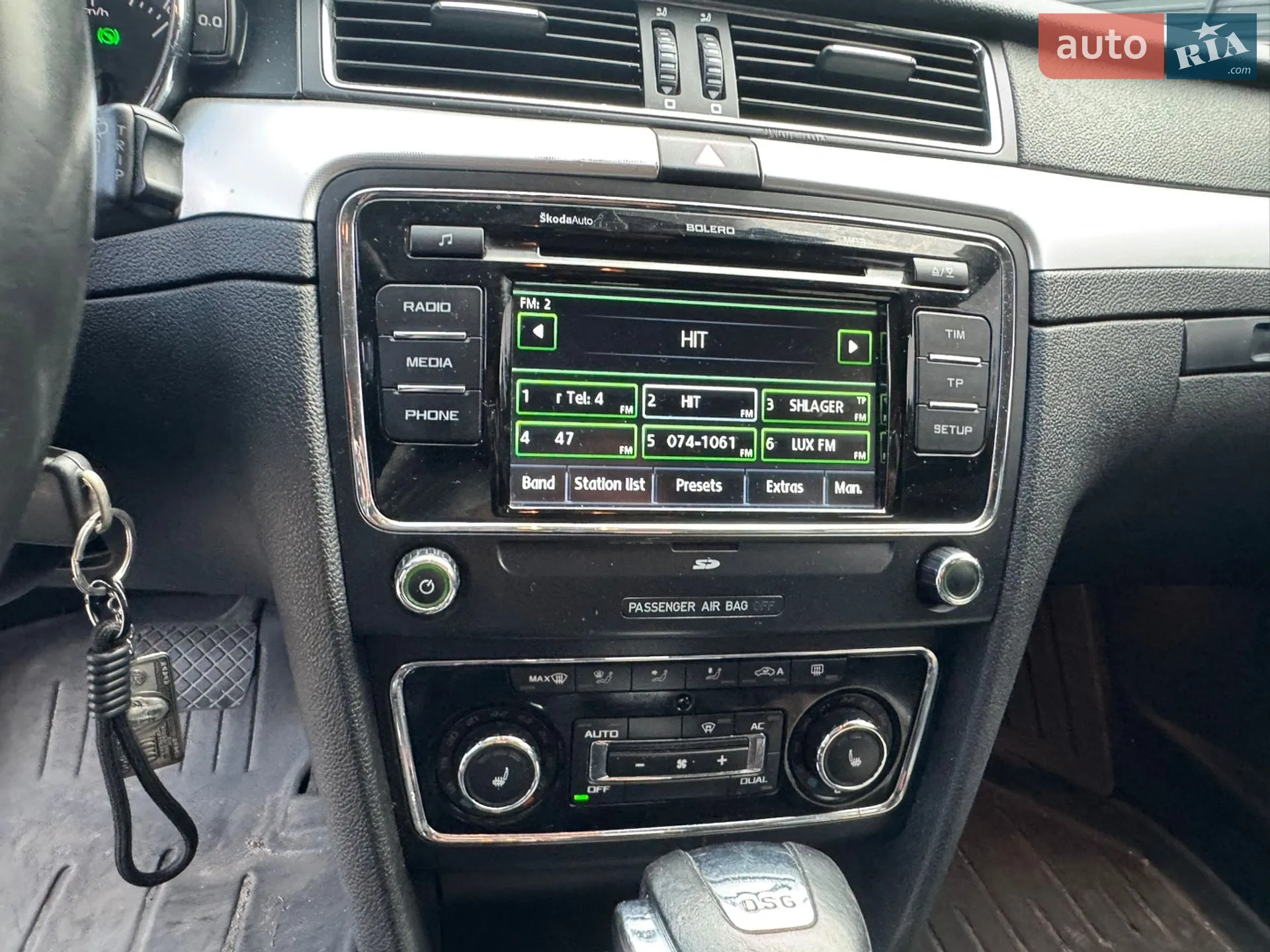 2011 Skoda Superb - мініатюра 22