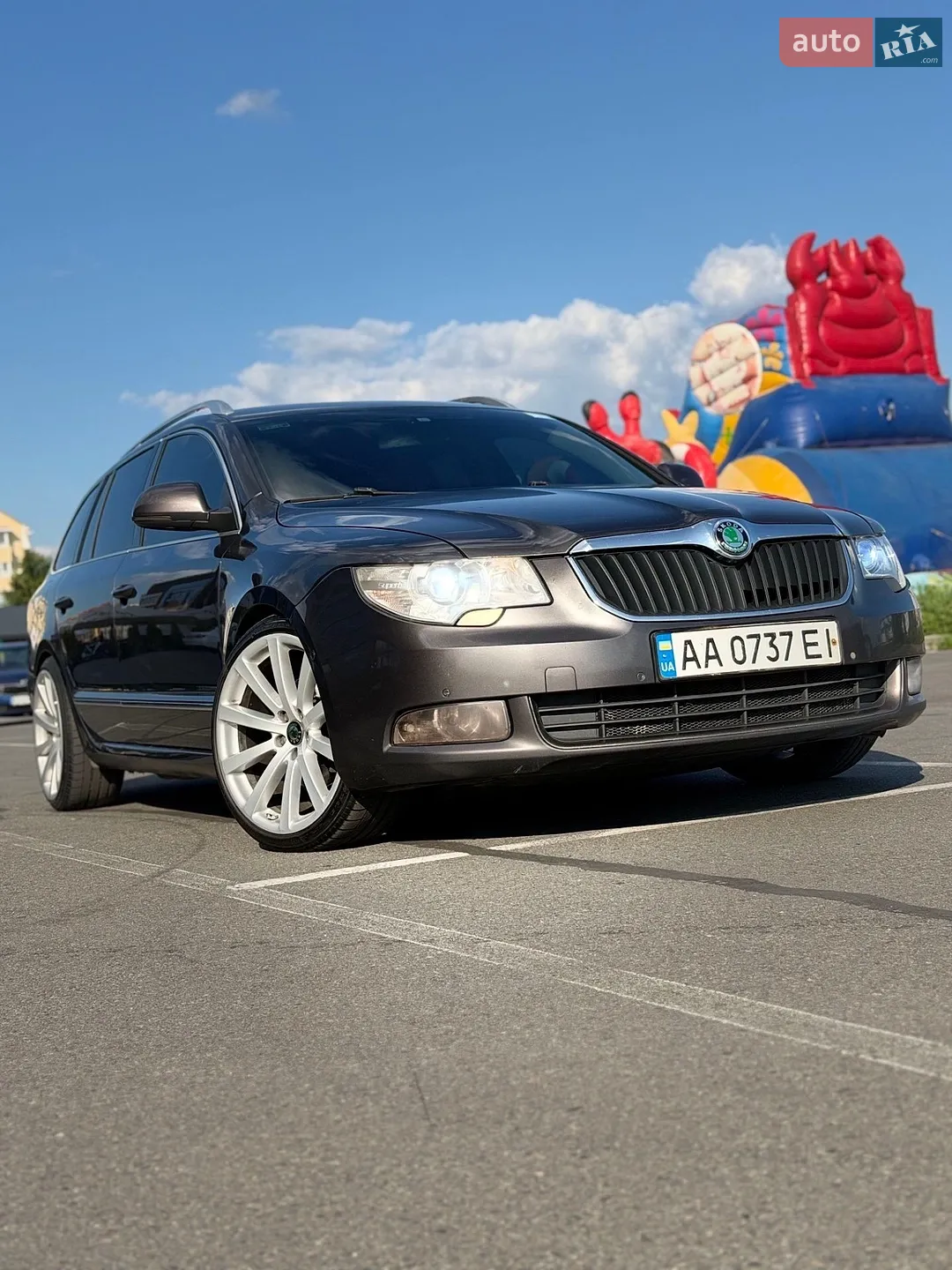 2010 Skoda Superb - фото 1