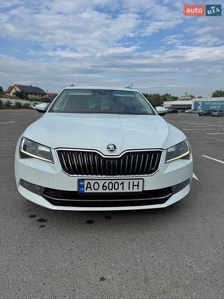 2017 Skoda Superb - мініатюра 19