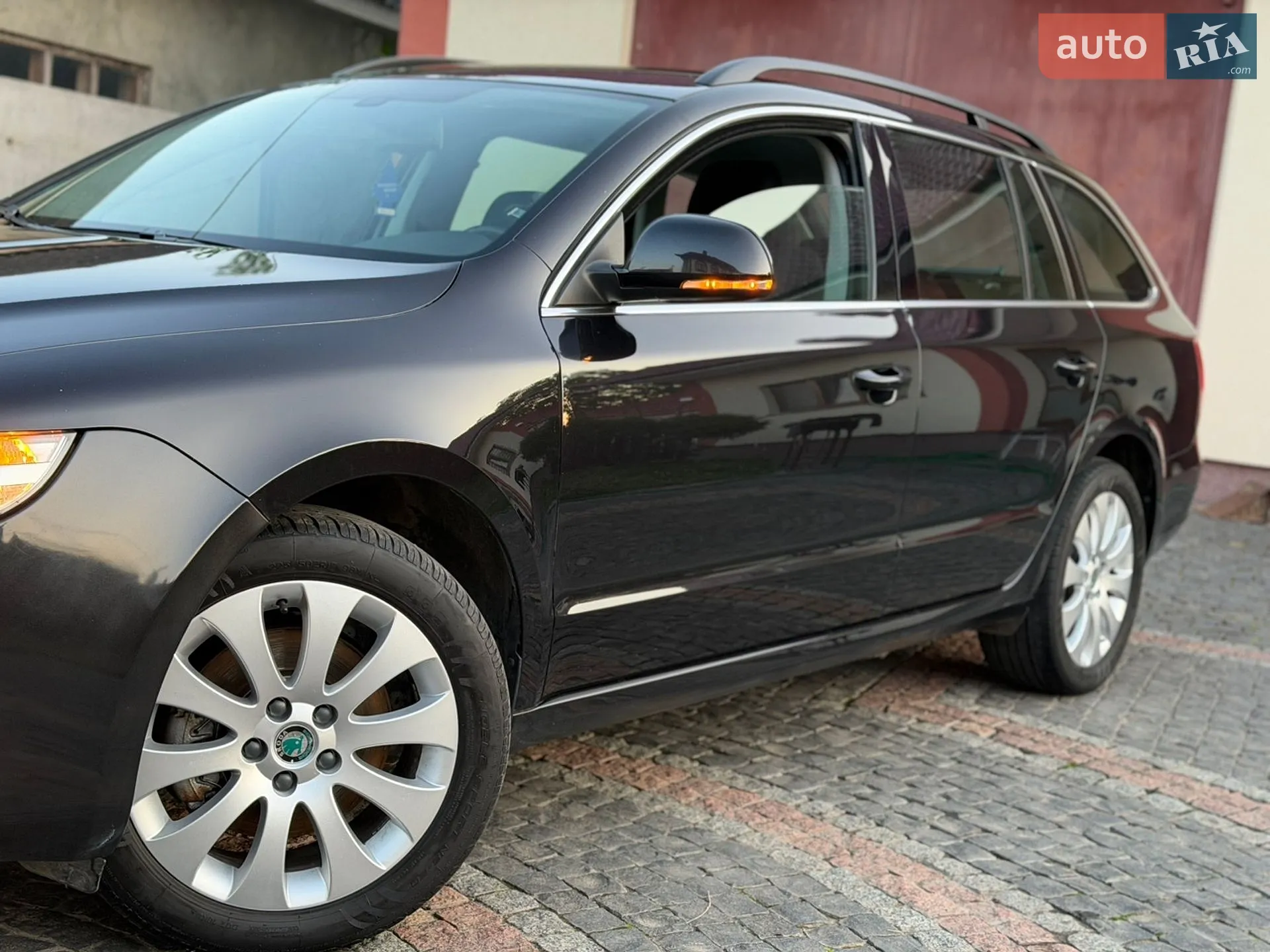 2013 Skoda Superb - мініатюра 10