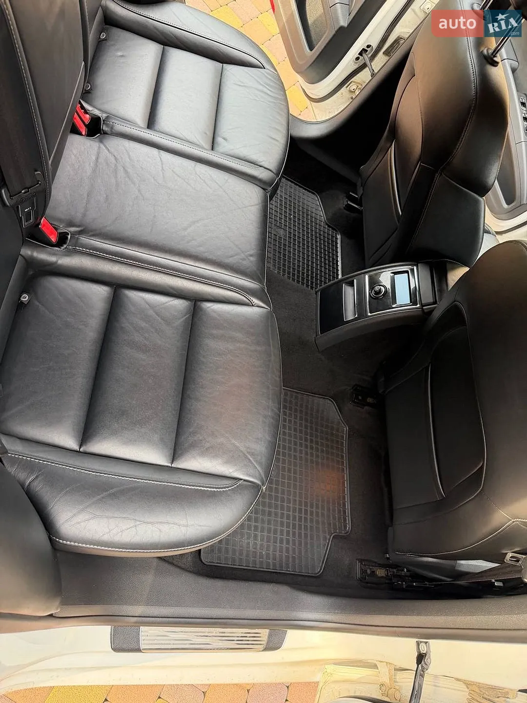 2014 Skoda Superb - мініатюра 27
