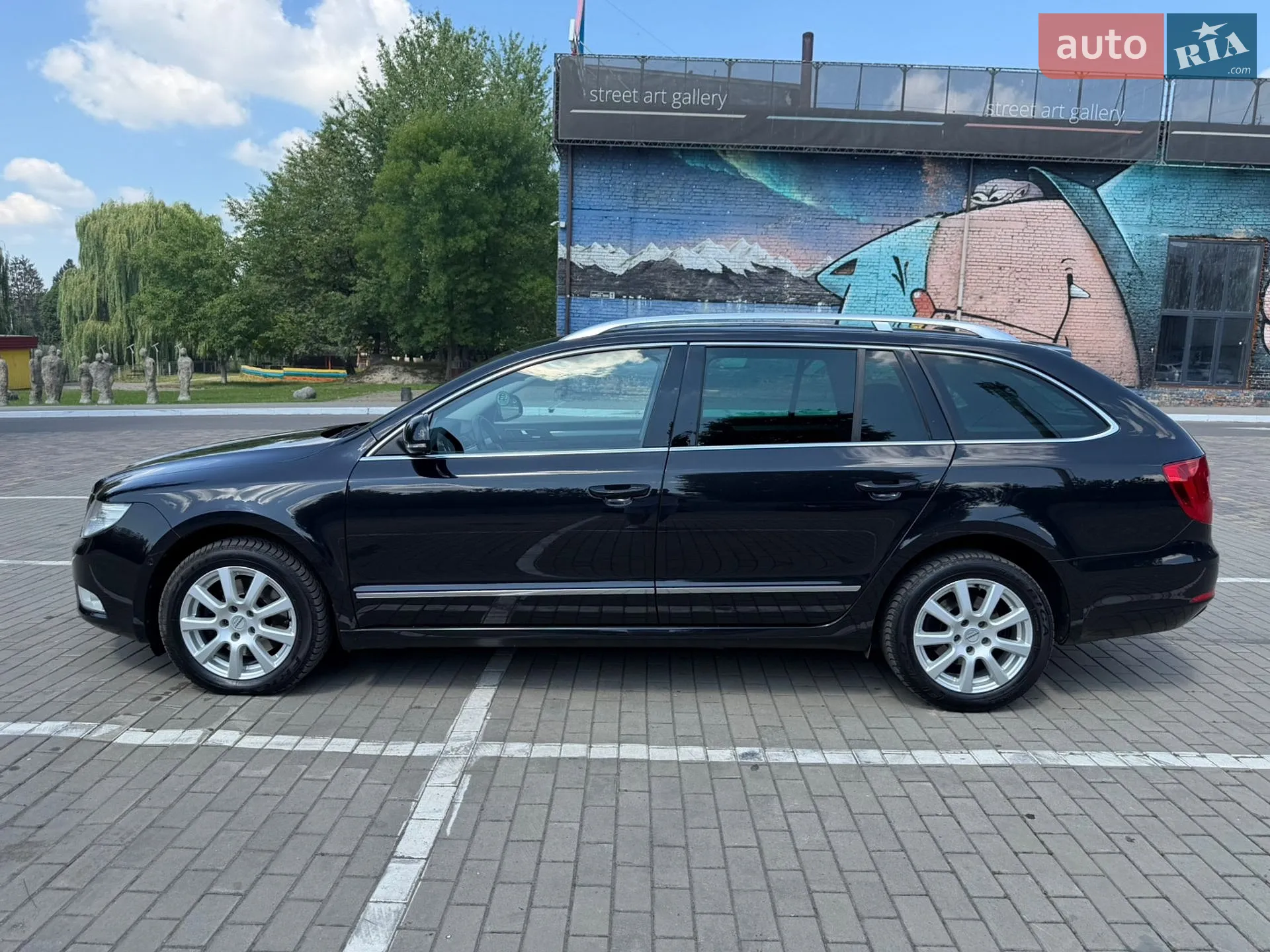 2011 Skoda Superb - мініатюра 15