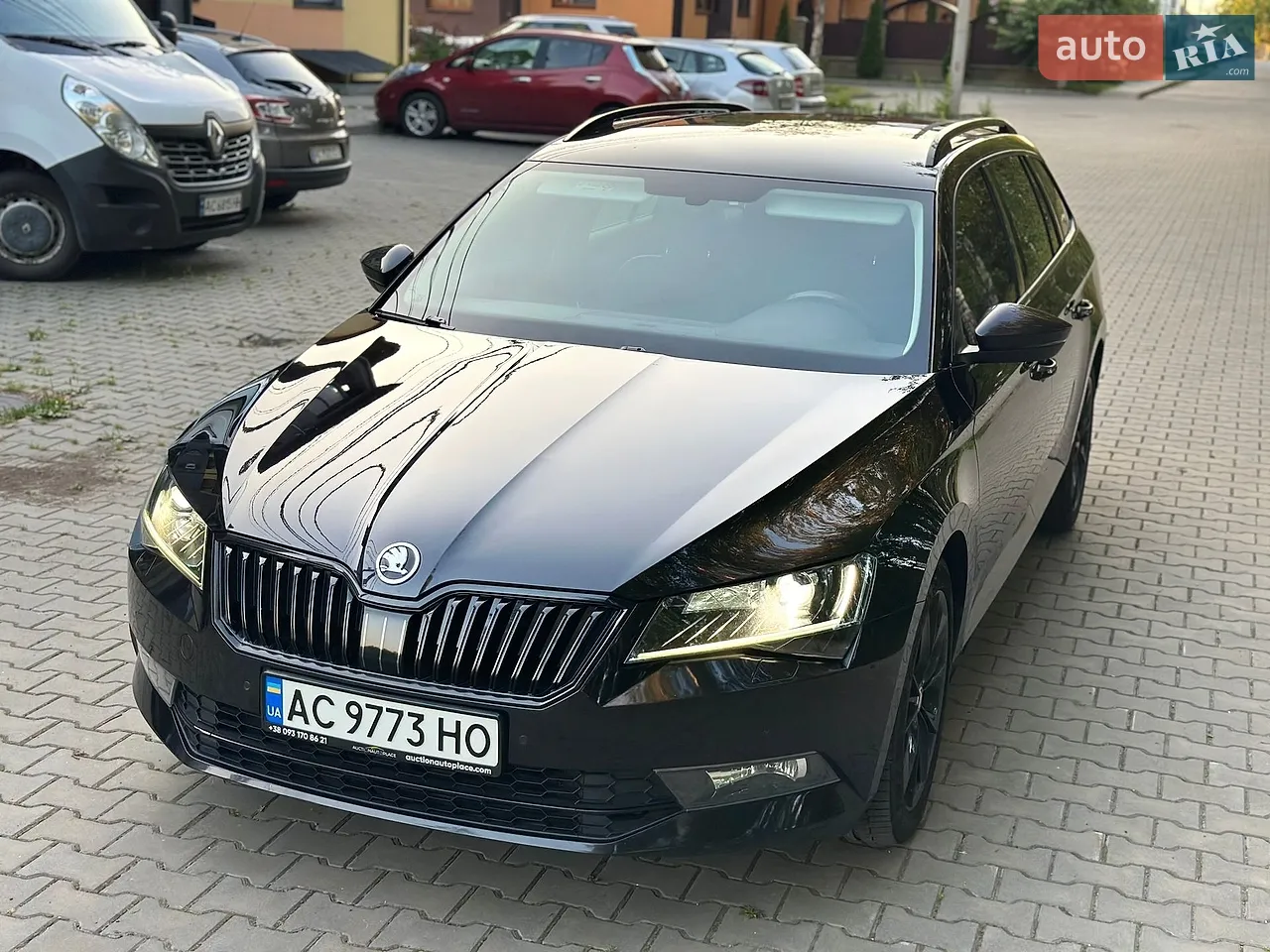 2017 Skoda Superb - мініатюра 23