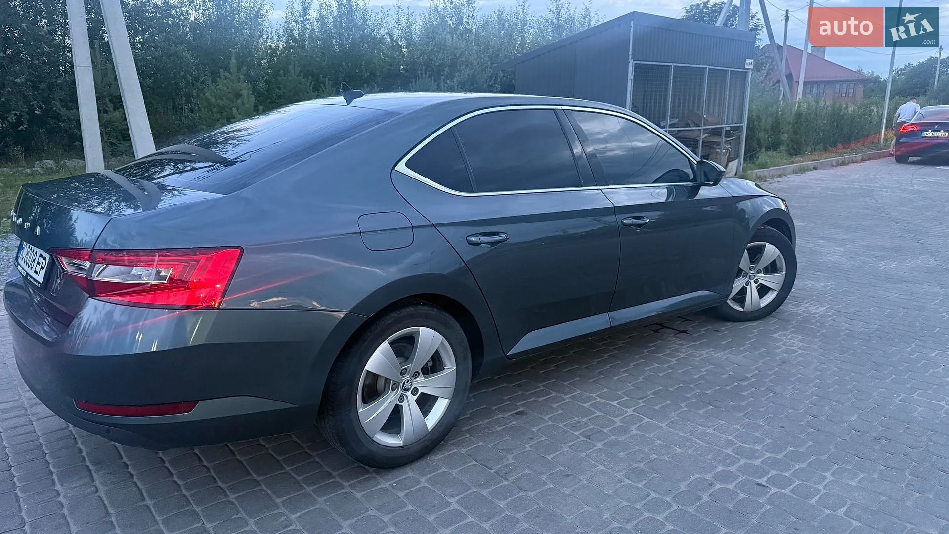 2019 Skoda Superb - мініатюра 3
