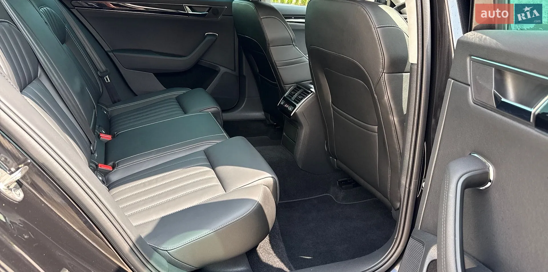2022 Skoda Superb - мініатюра 30