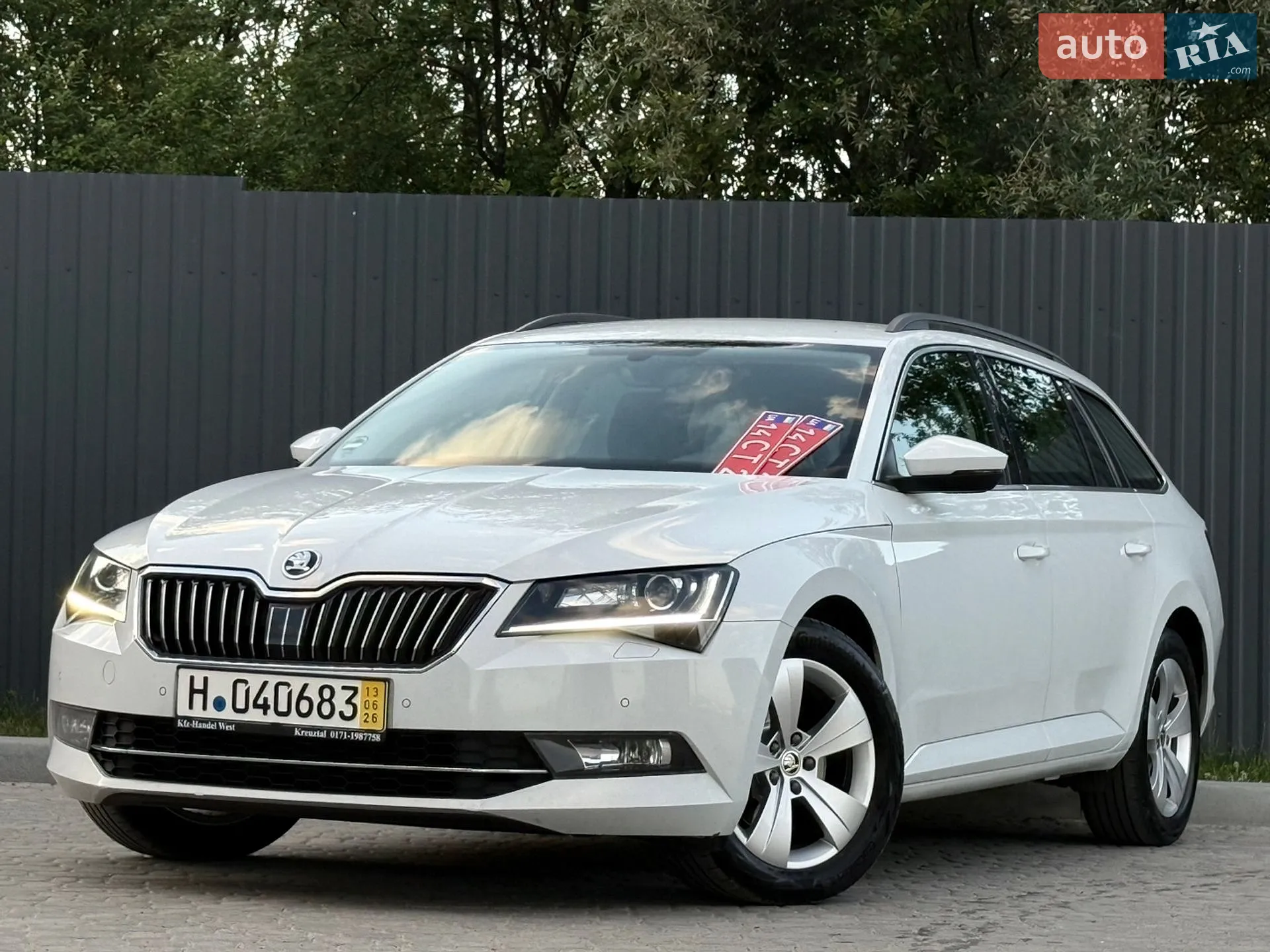 2017 Skoda Superb - мініатюра 9