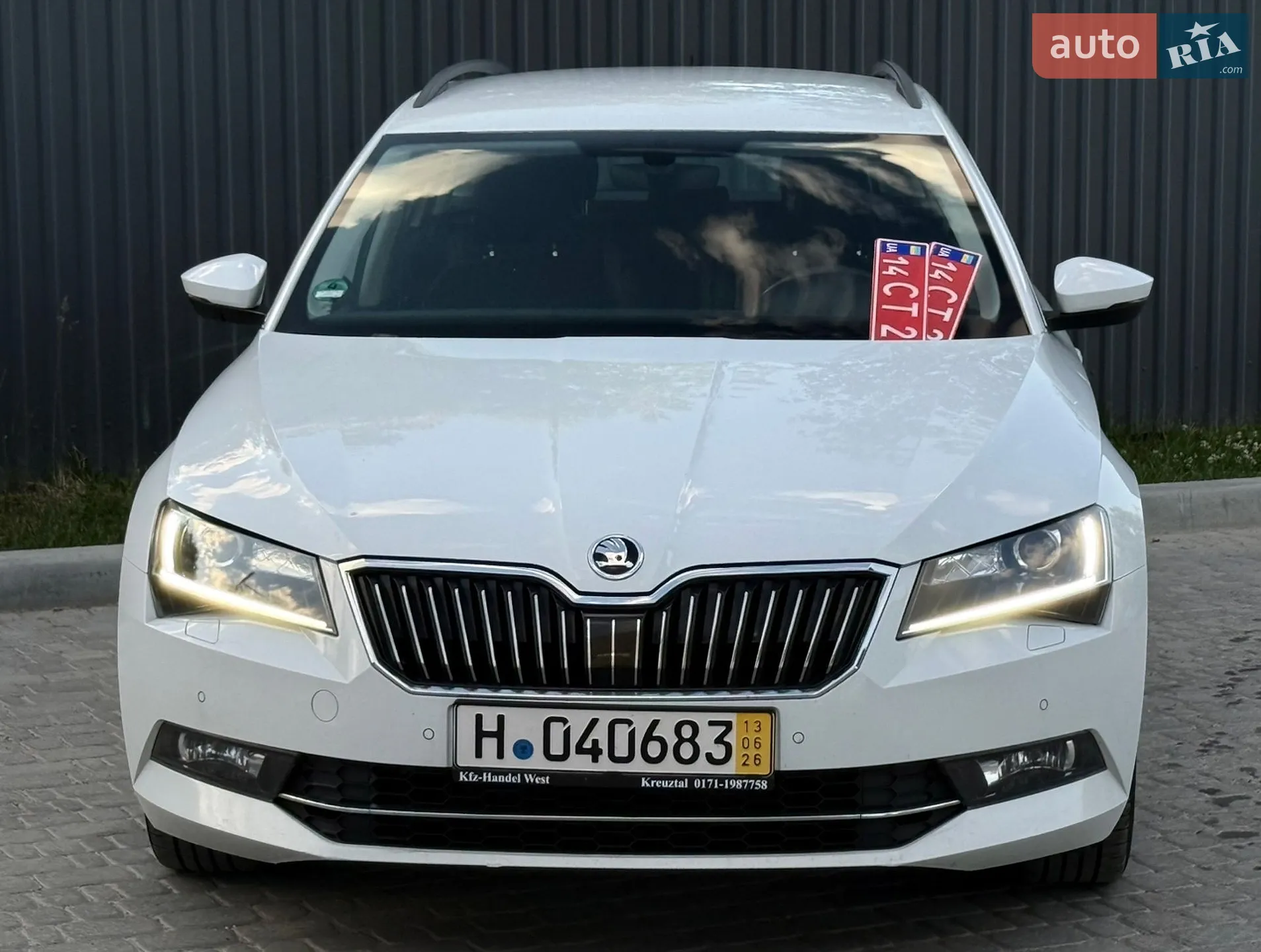 2017 Skoda Superb - мініатюра 19