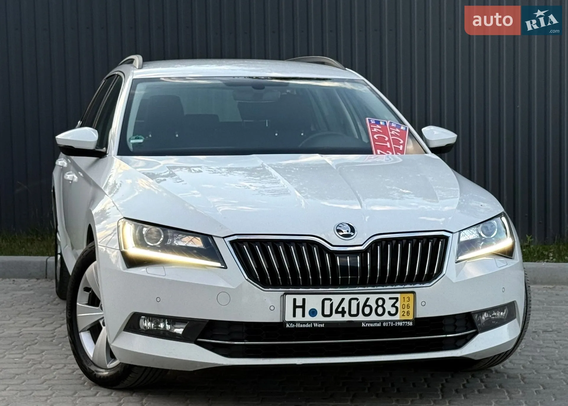 2017 Skoda Superb - мініатюра 30