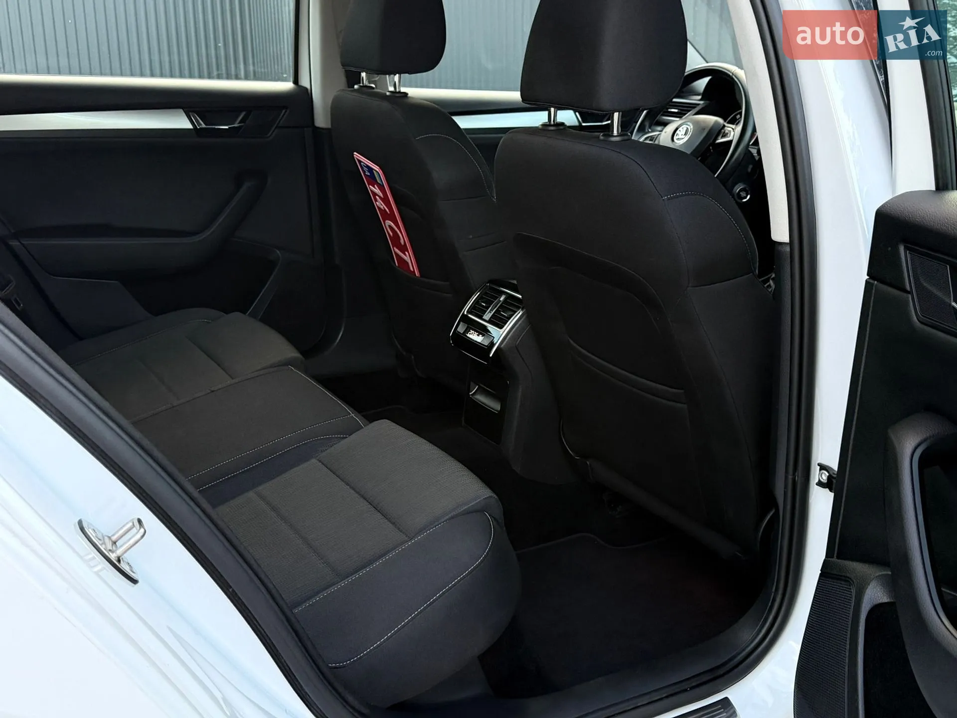 2017 Skoda Superb - мініатюра 55