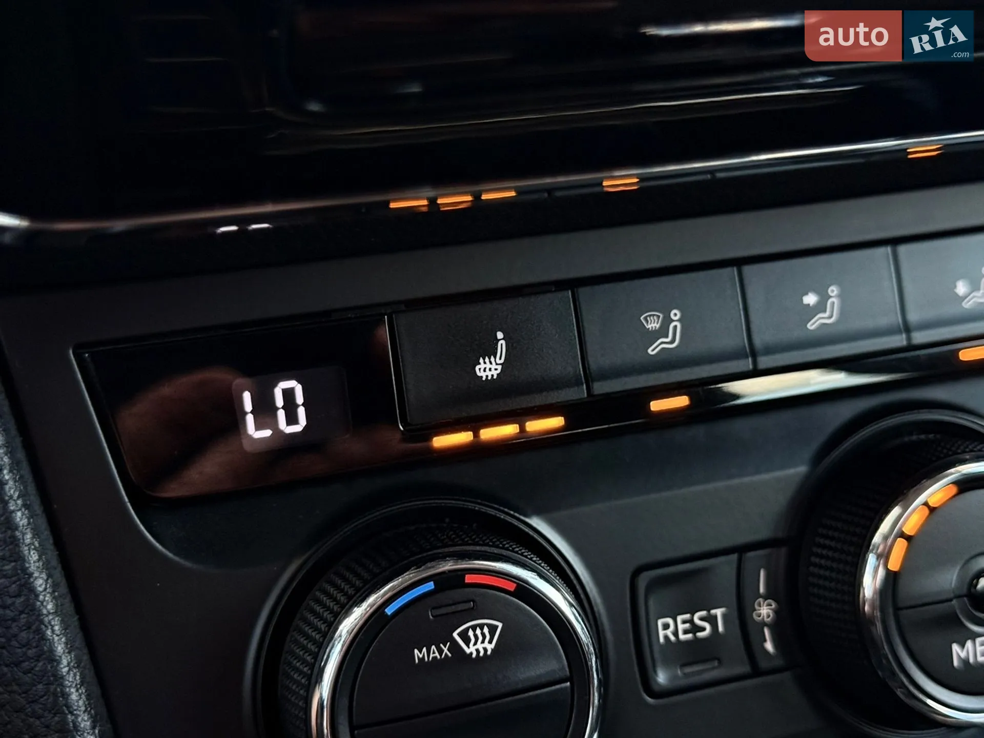 2017 Skoda Superb - мініатюра 87