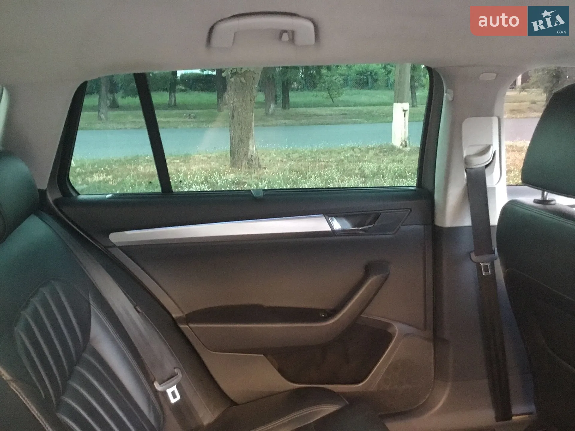 2016 Skoda Superb - мініатюра 15