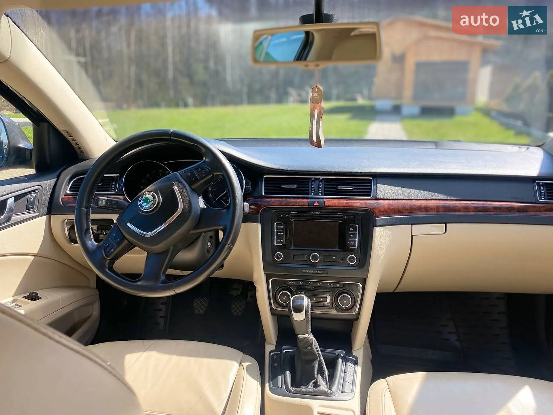 2011 Skoda Superb - мініатюра 12