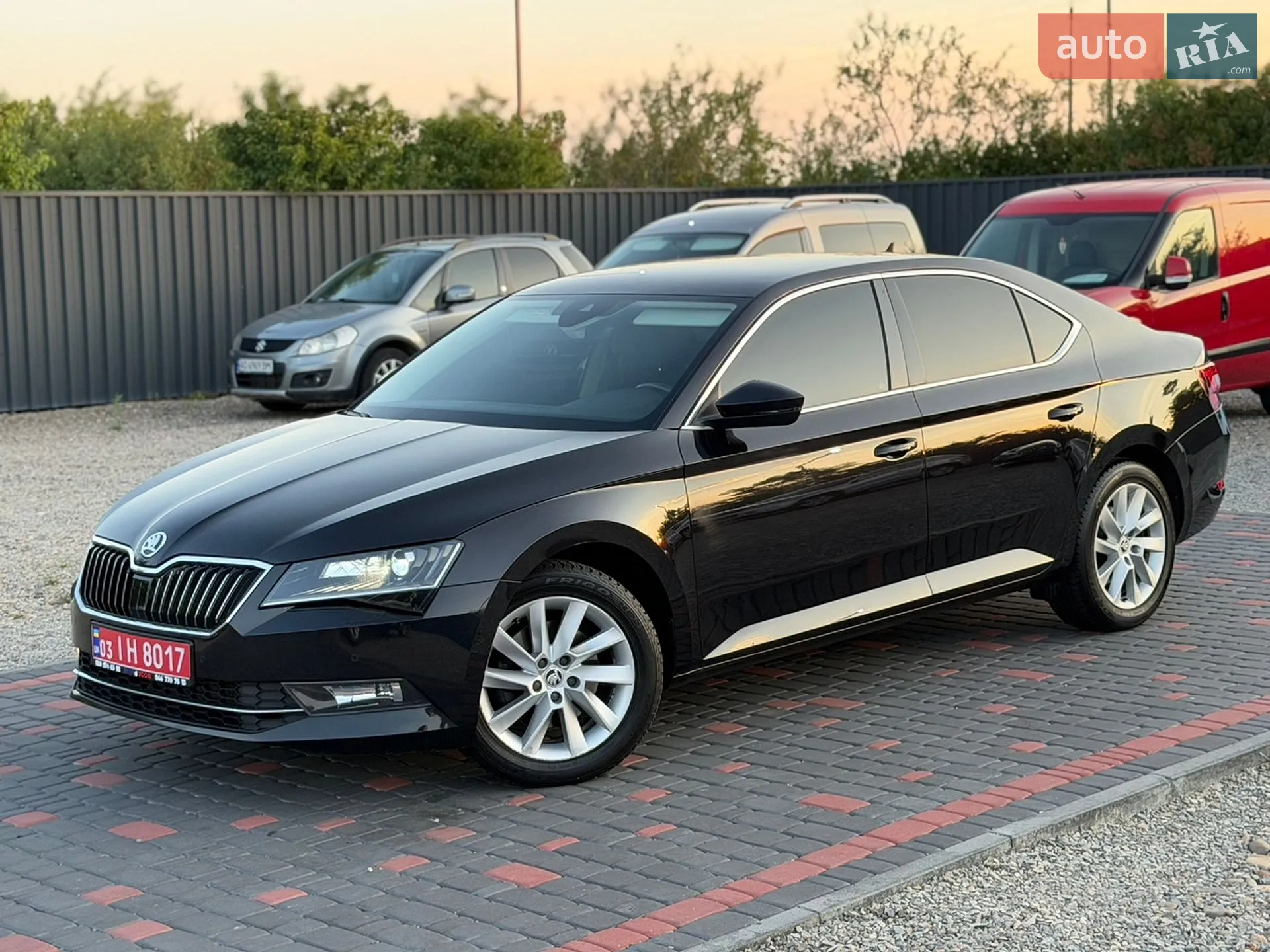 2019 Skoda Superb - мініатюра 12