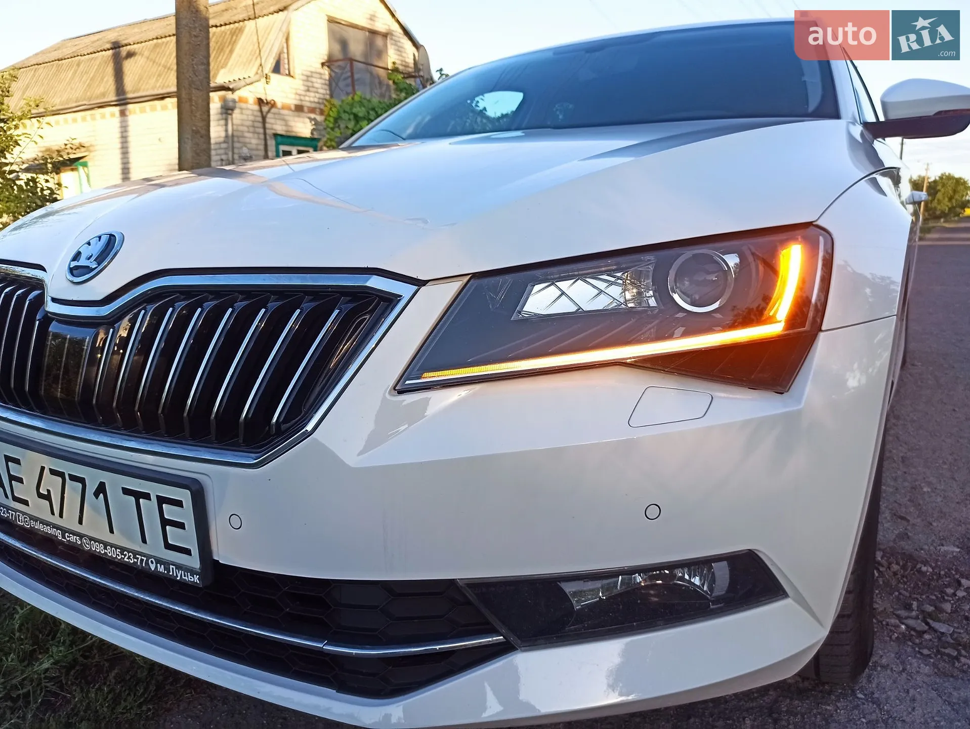 2017 Skoda Superb - мініатюра 10