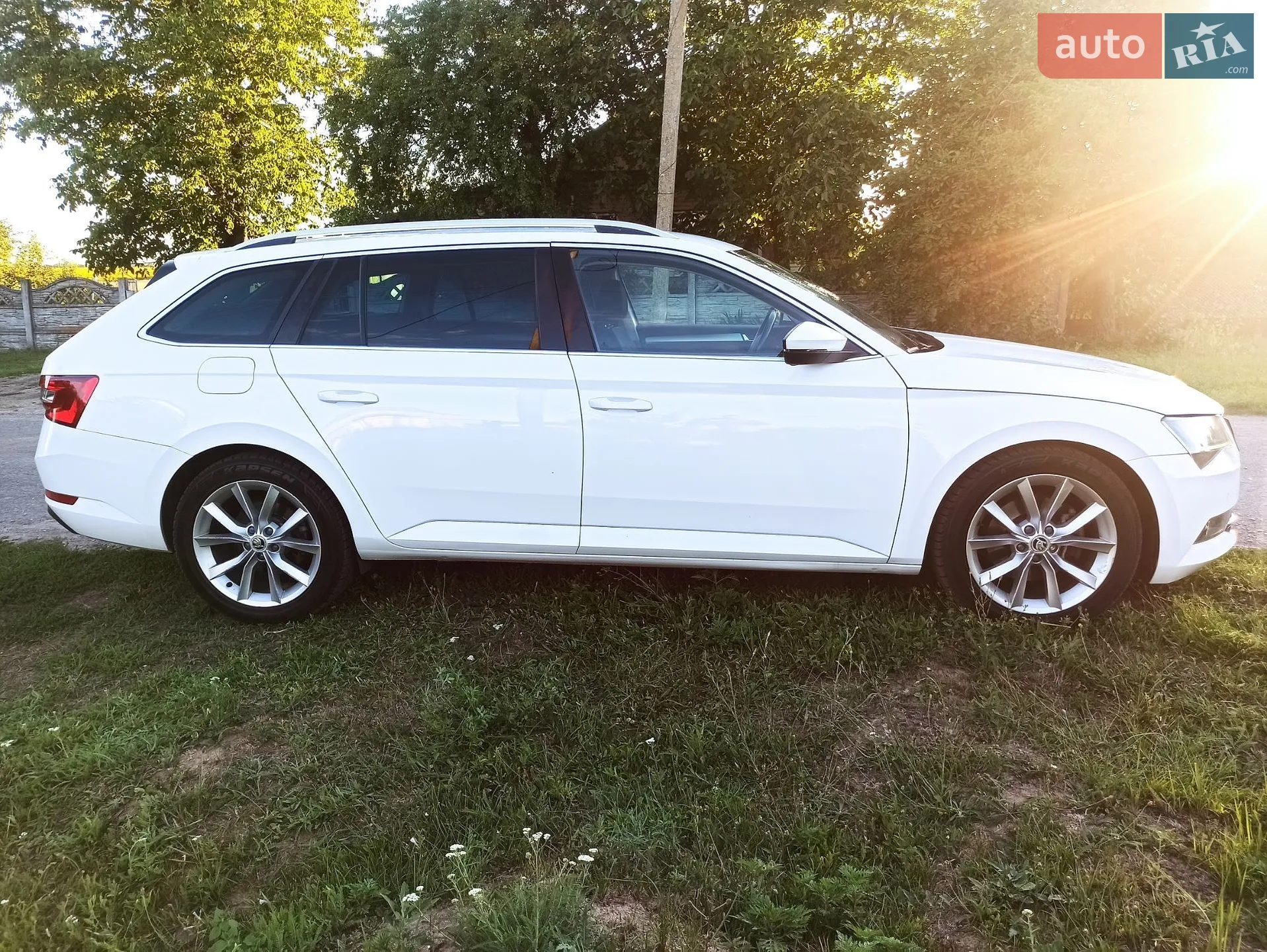 2017 Skoda Superb - мініатюра 4