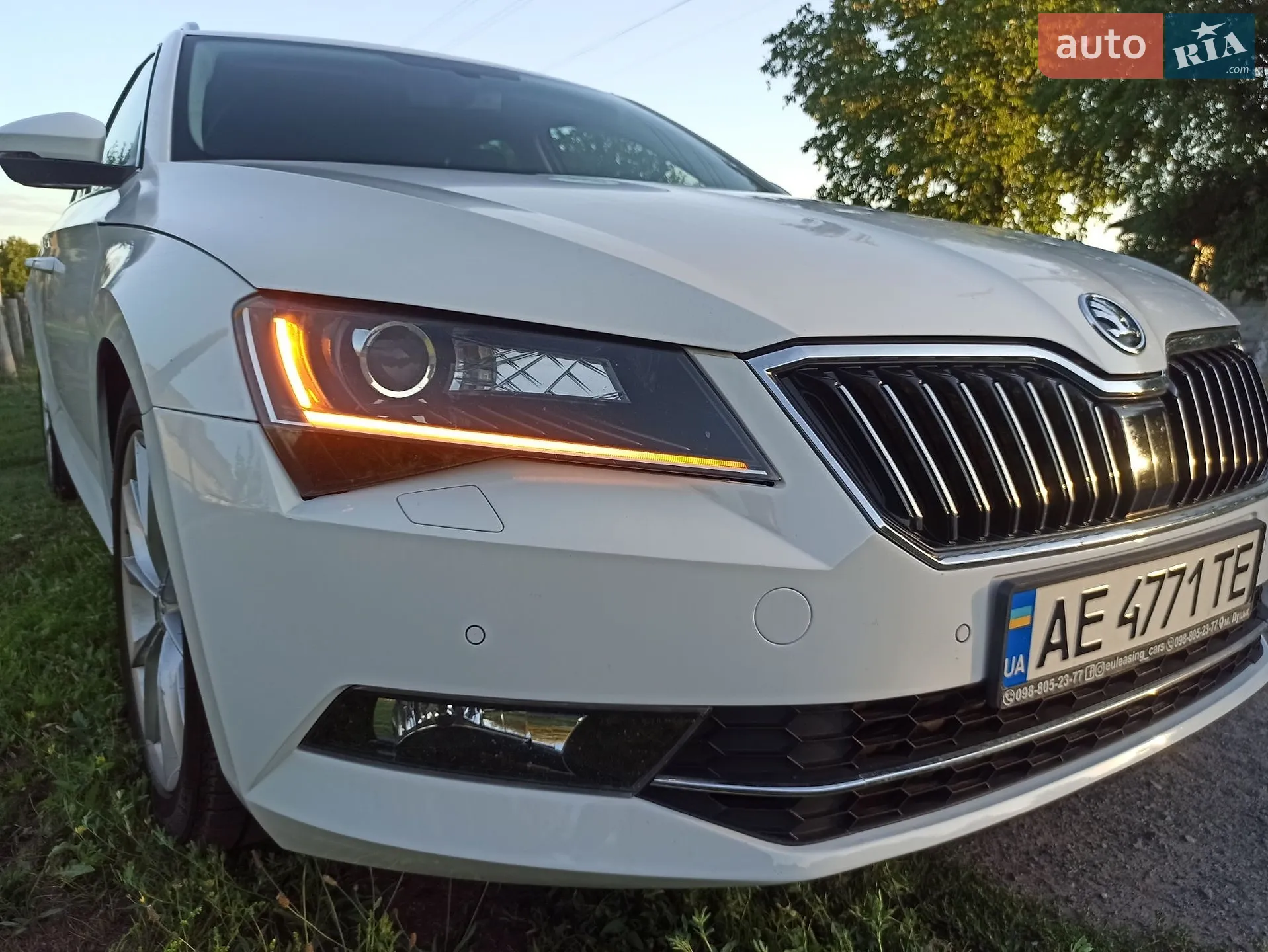 2017 Skoda Superb - мініатюра 11
