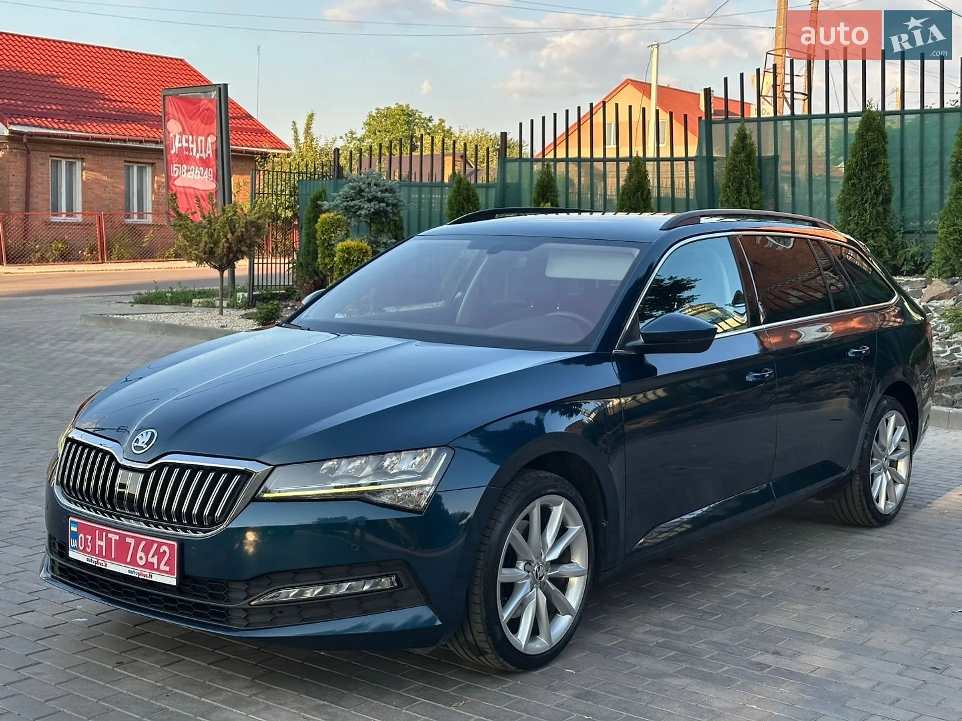2021 Skoda Superb - мініатюра 2