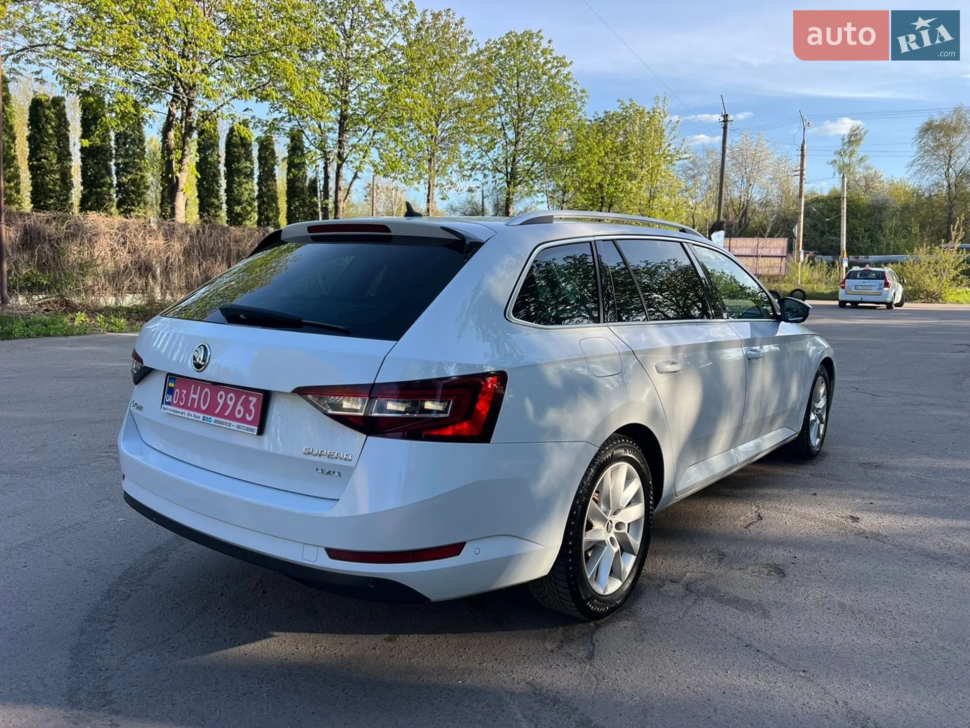 2016 Skoda Superb - мініатюра 2