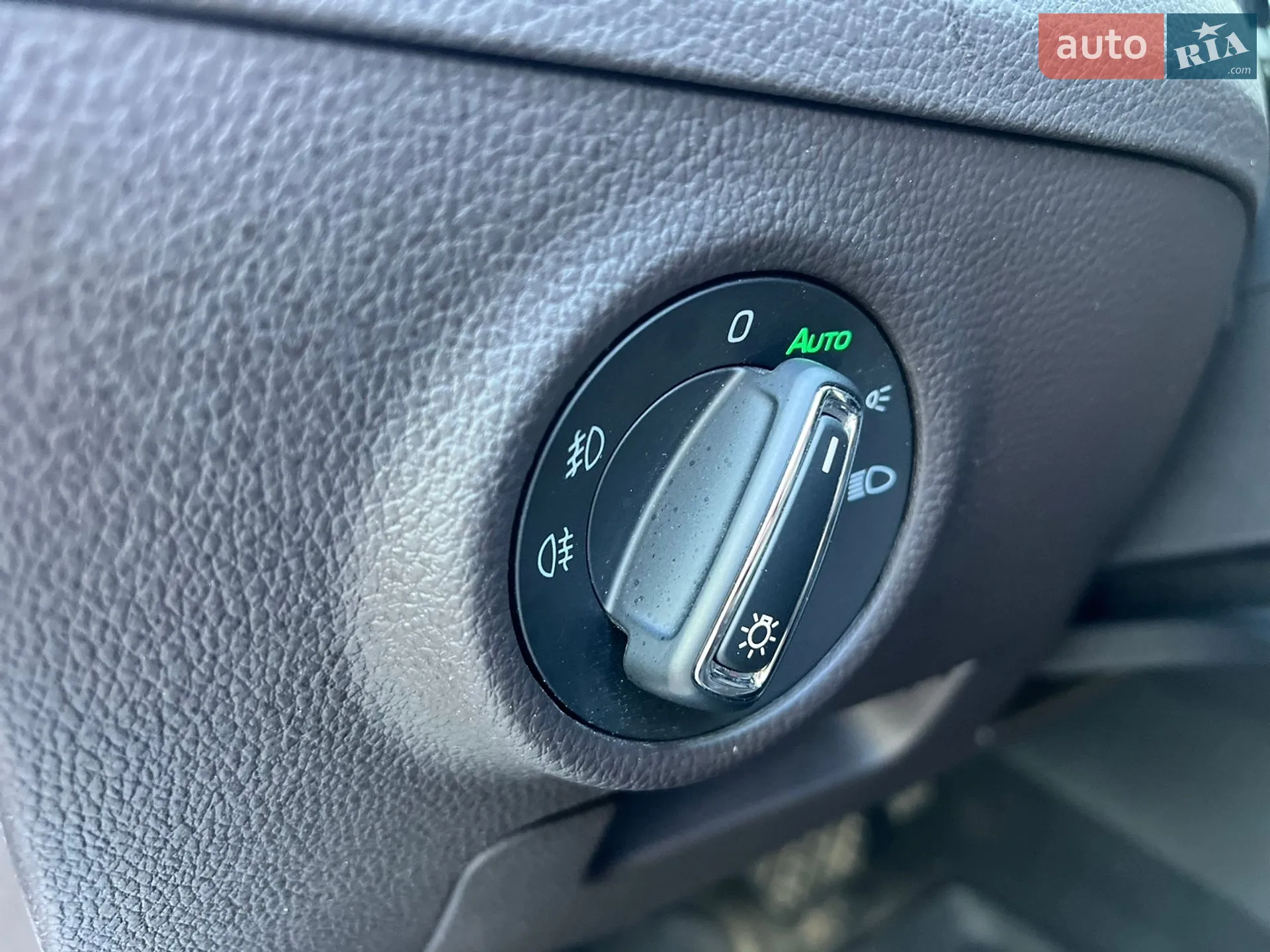 2016 Skoda Superb - мініатюра 17
