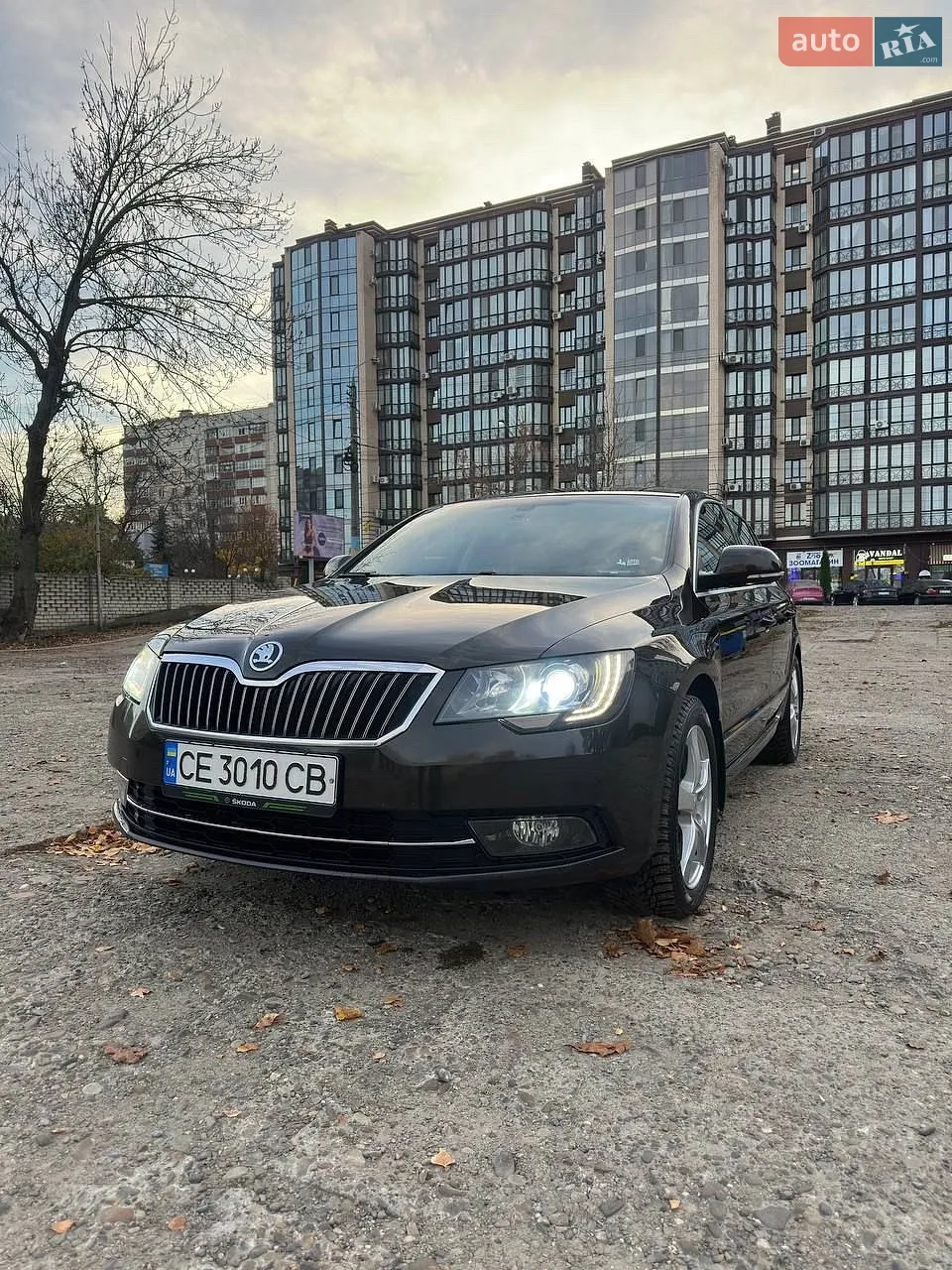2014 Skoda Superb - мініатюра 2