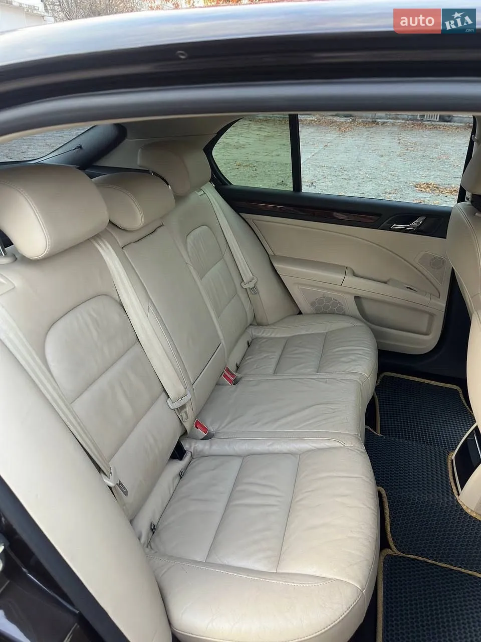 2014 Skoda Superb - мініатюра 18