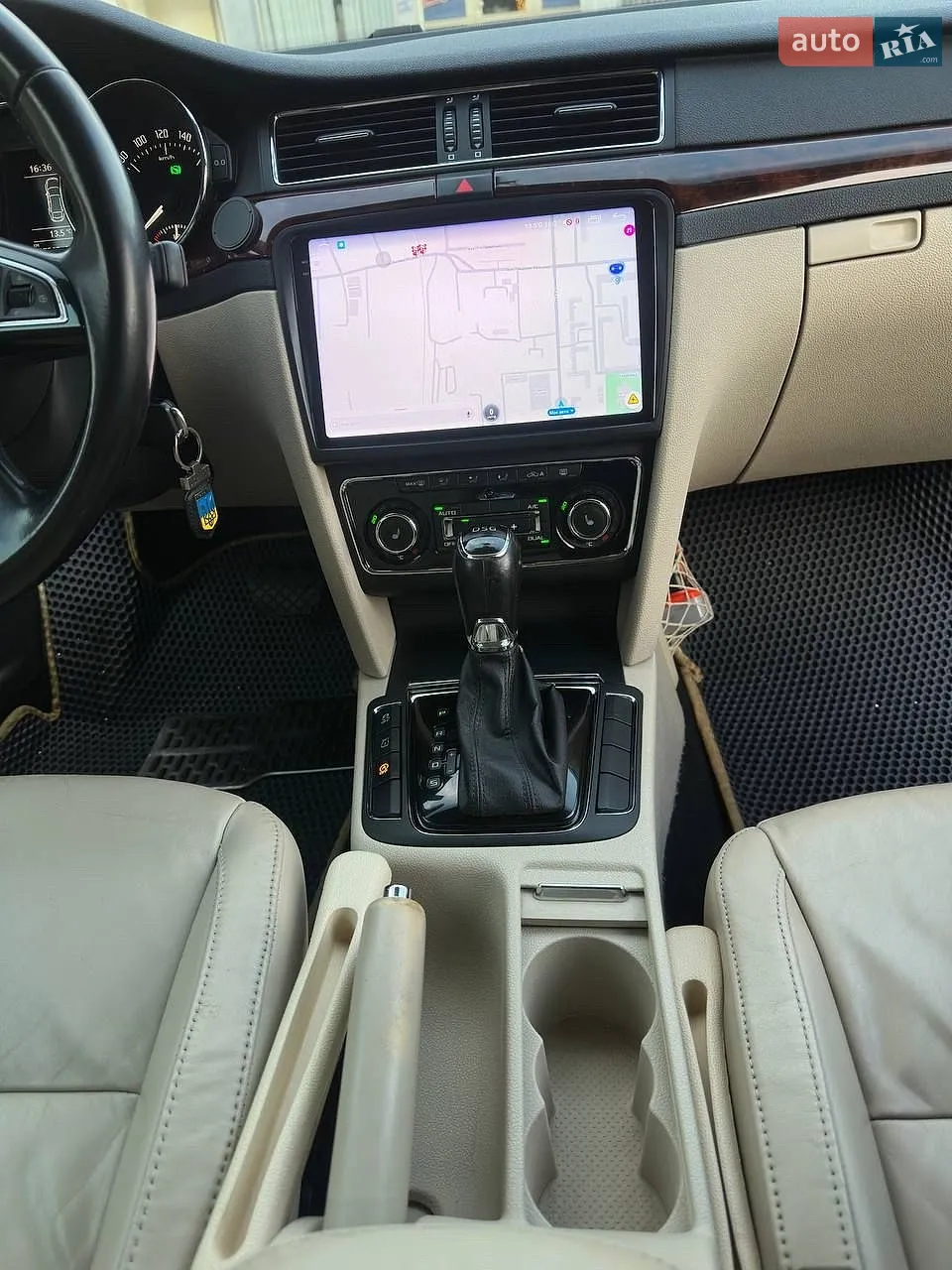 2014 Skoda Superb - мініатюра 22