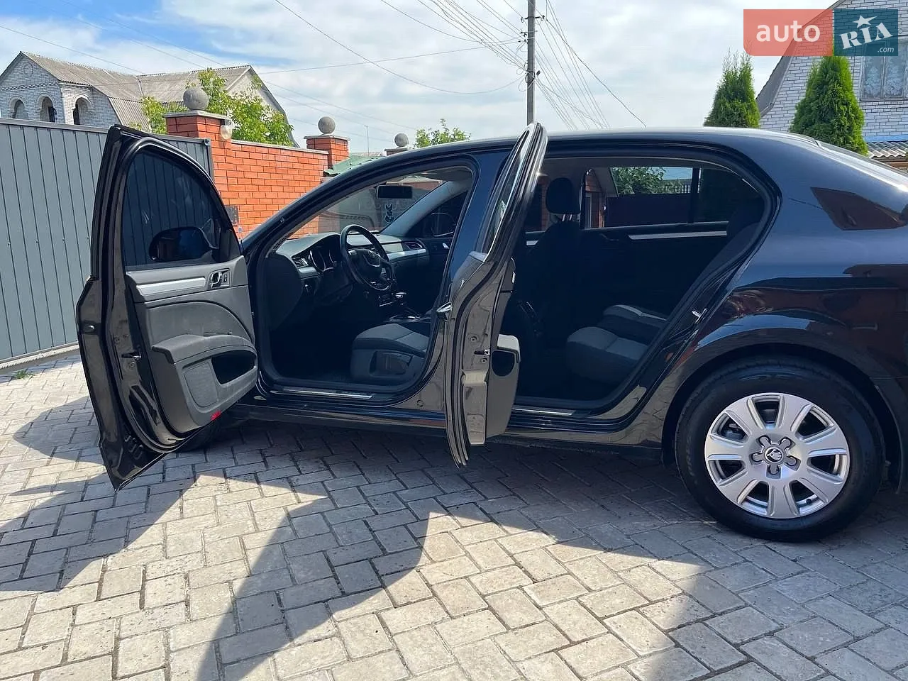 2012 Skoda Superb - мініатюра 14