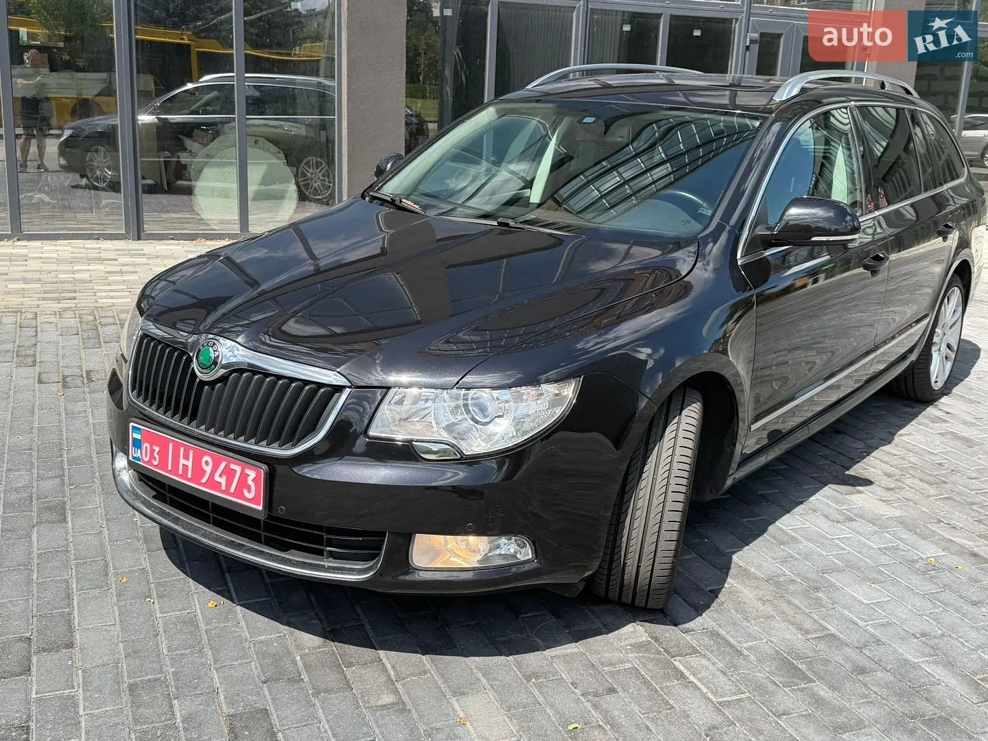 2011 Skoda Superb - мініатюра 2