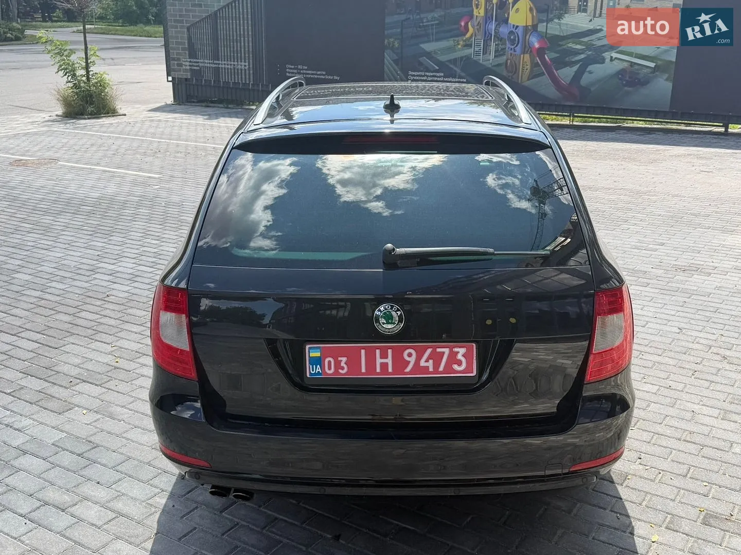2011 Skoda Superb - мініатюра 7