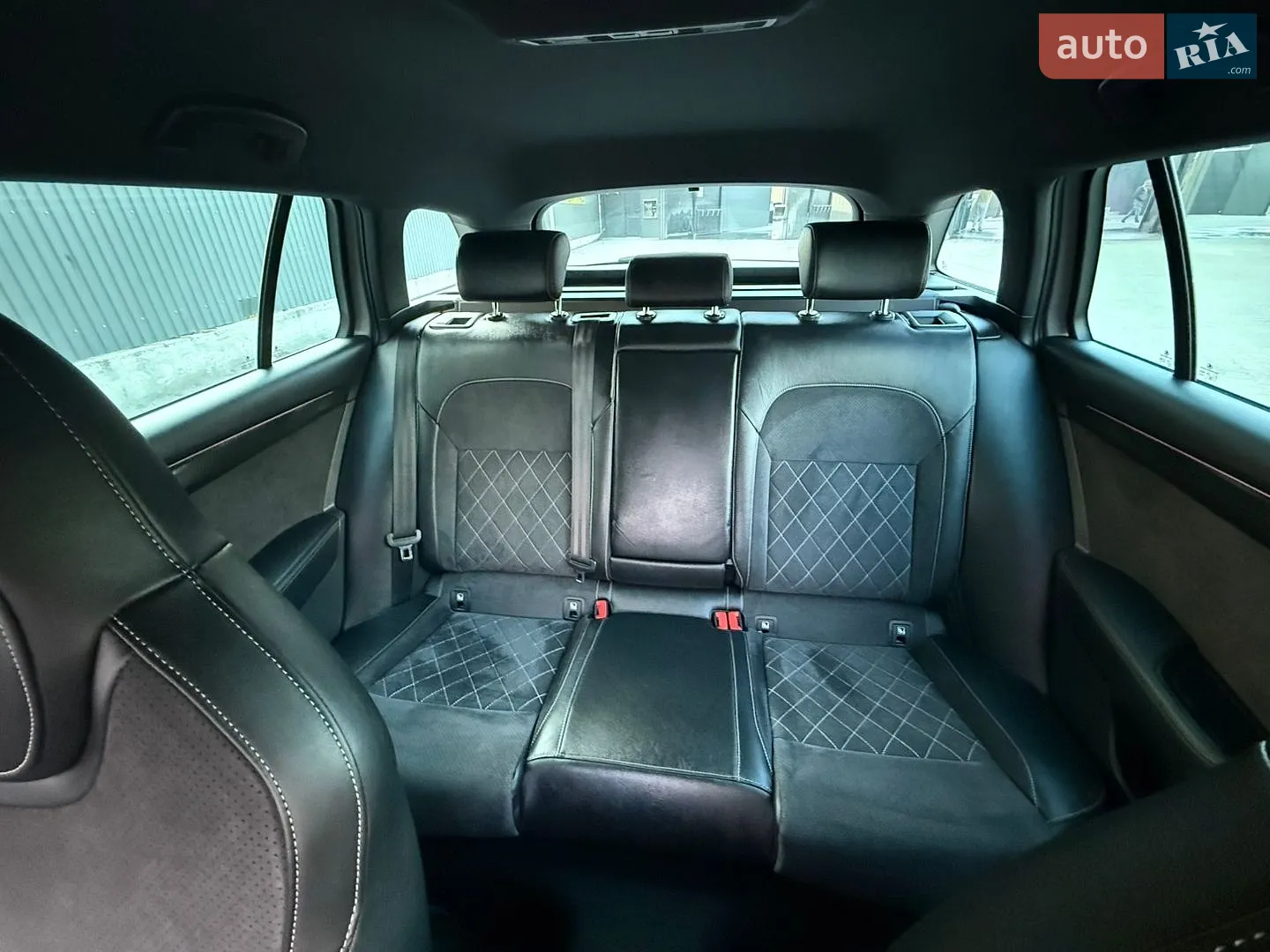 2020 Skoda Superb - мініатюра 8