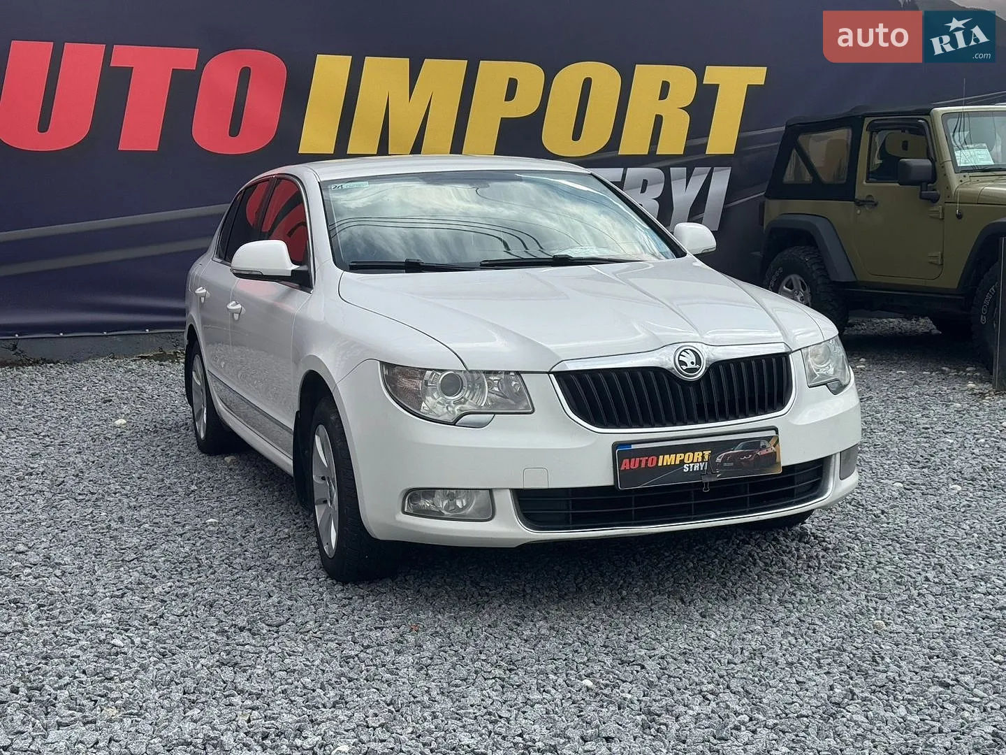 2012 Skoda Superb - мініатюра 2