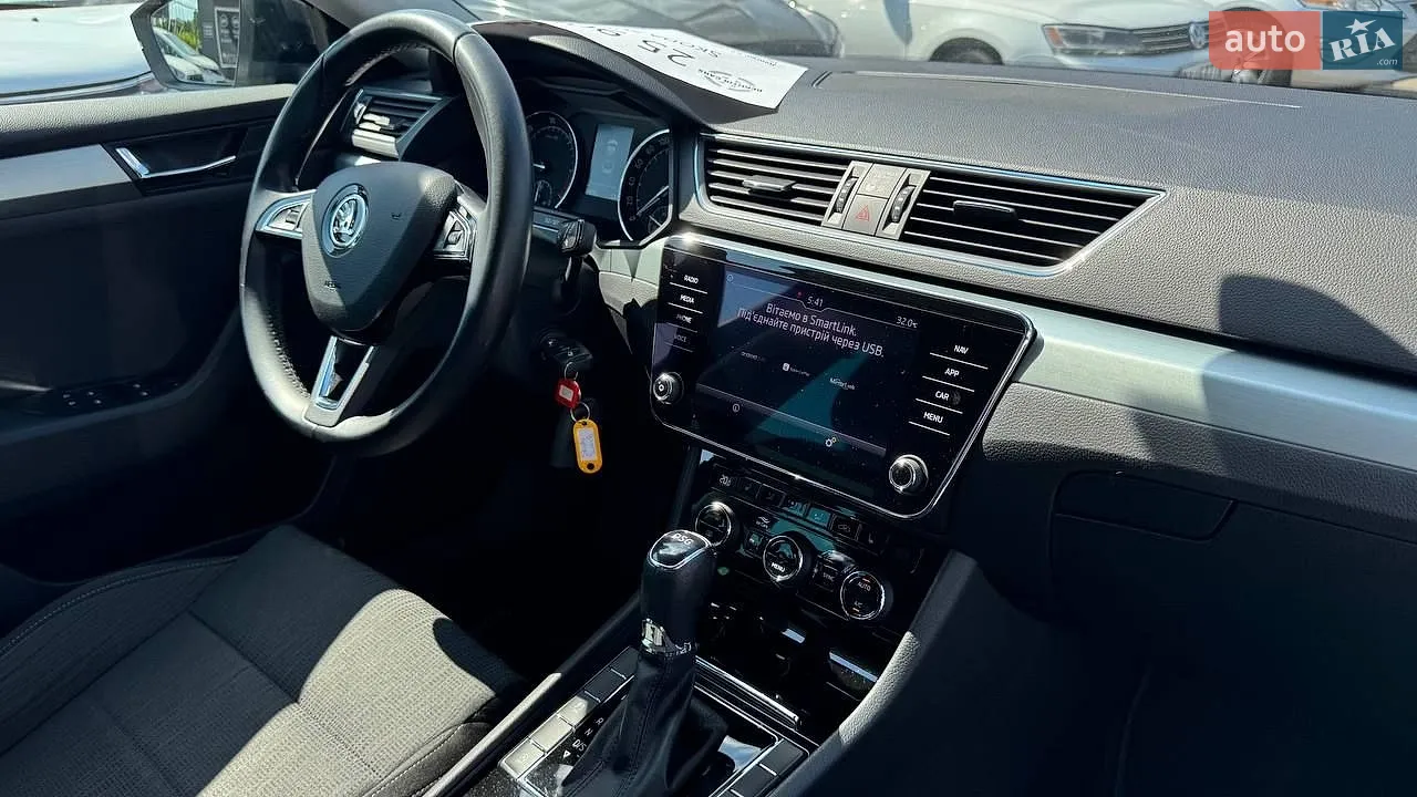 2018 Skoda Superb - мініатюра 2